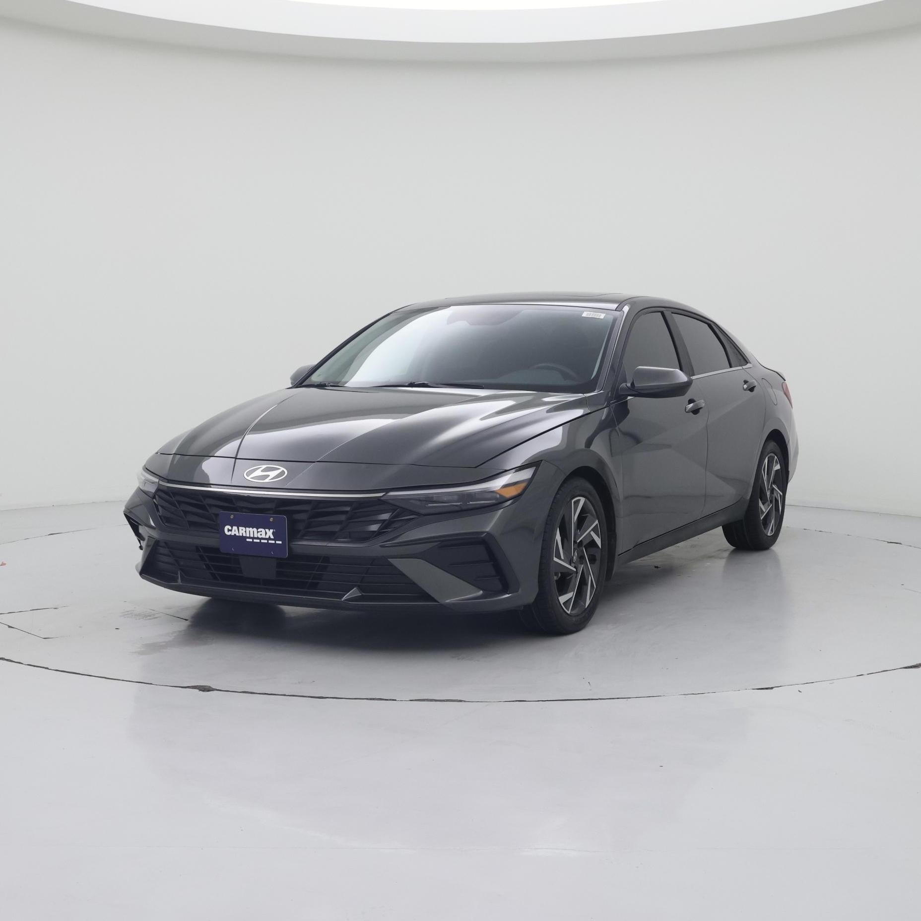 Thumbnail: 2024 Hyundai Elantra - 4