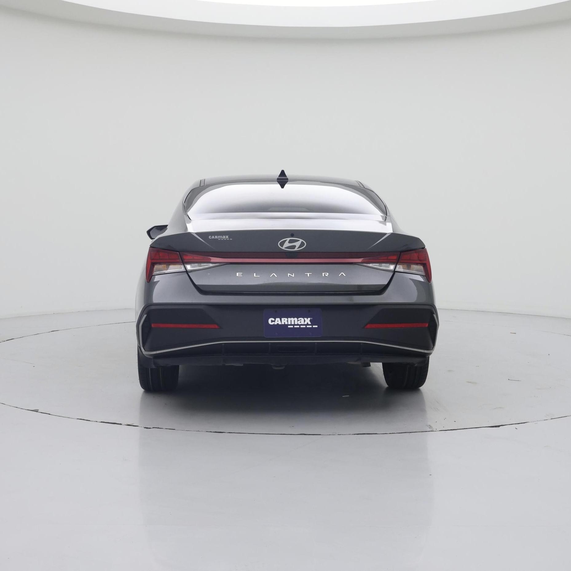 Thumbnail: 2024 Hyundai Elantra - 6