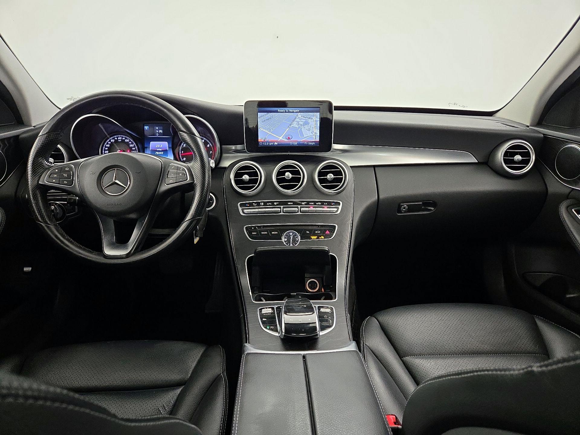 Thumbnail: 2016 Mercedes-Benz C-Class - 9