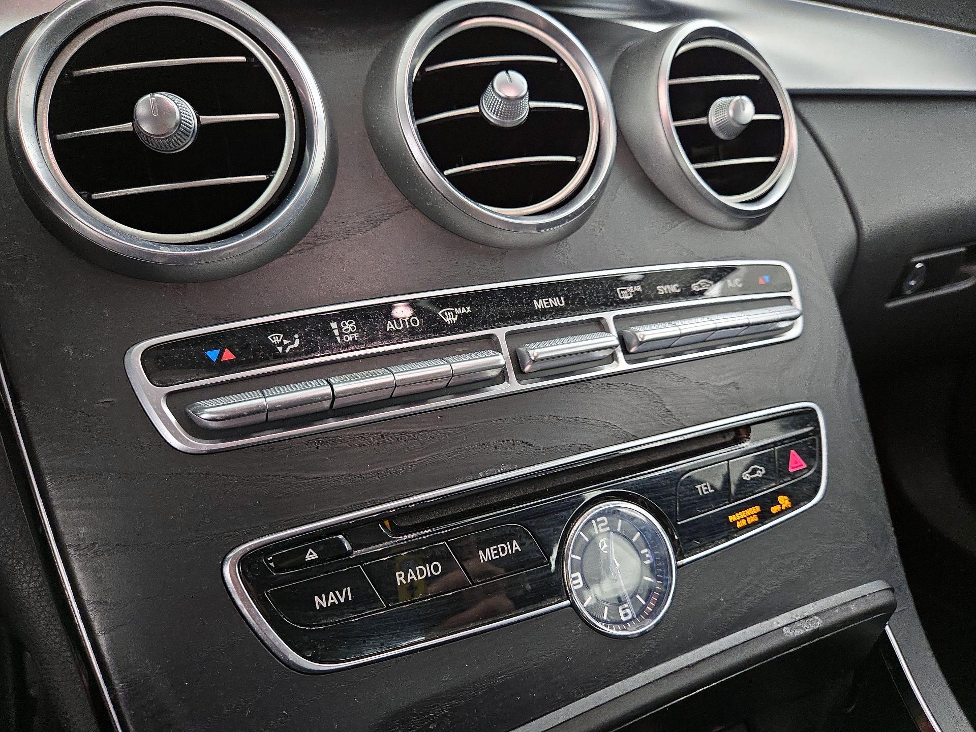 Thumbnail: 2016 Mercedes-Benz C-Class - 17