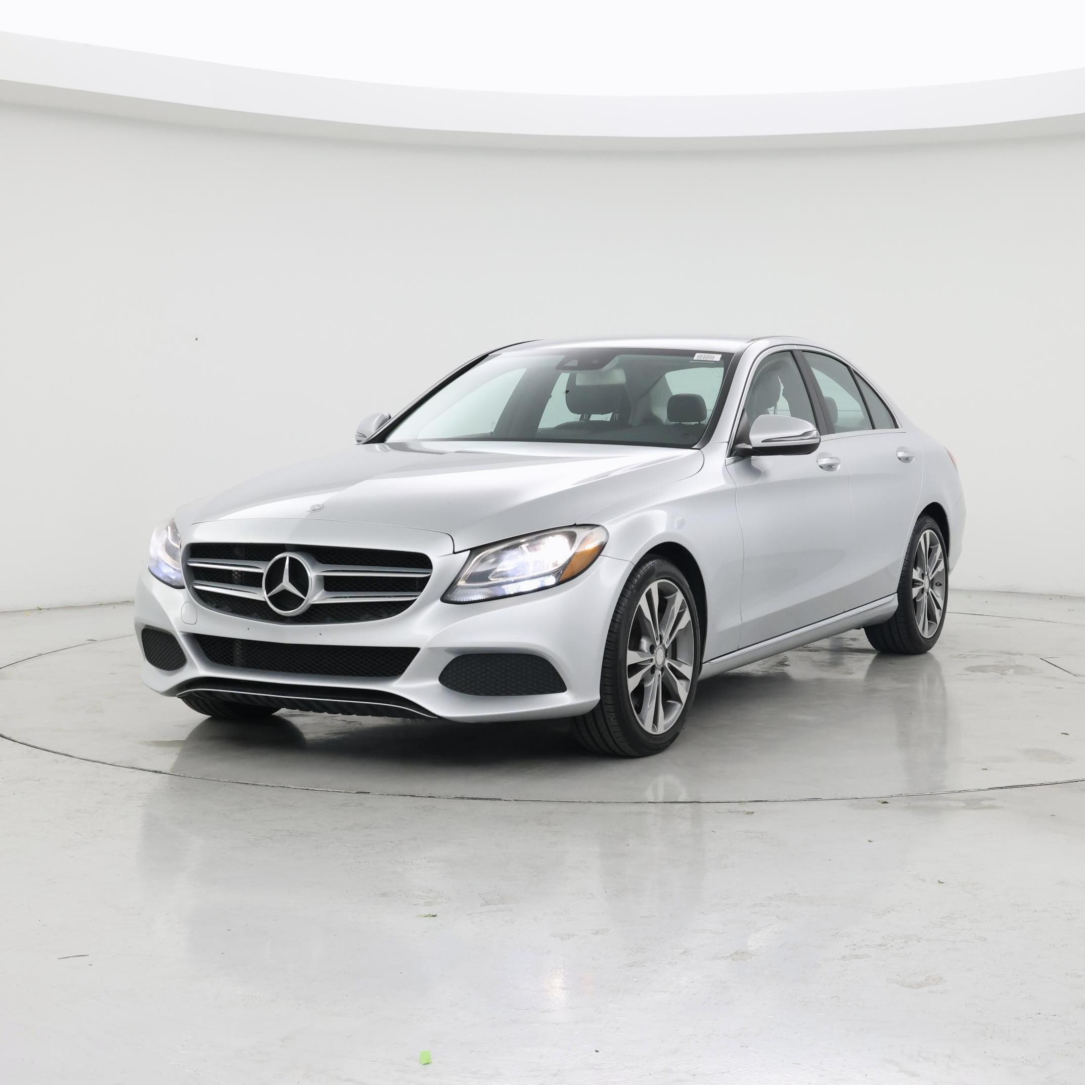 Thumbnail: 2016 Mercedes-Benz C-Class - 4