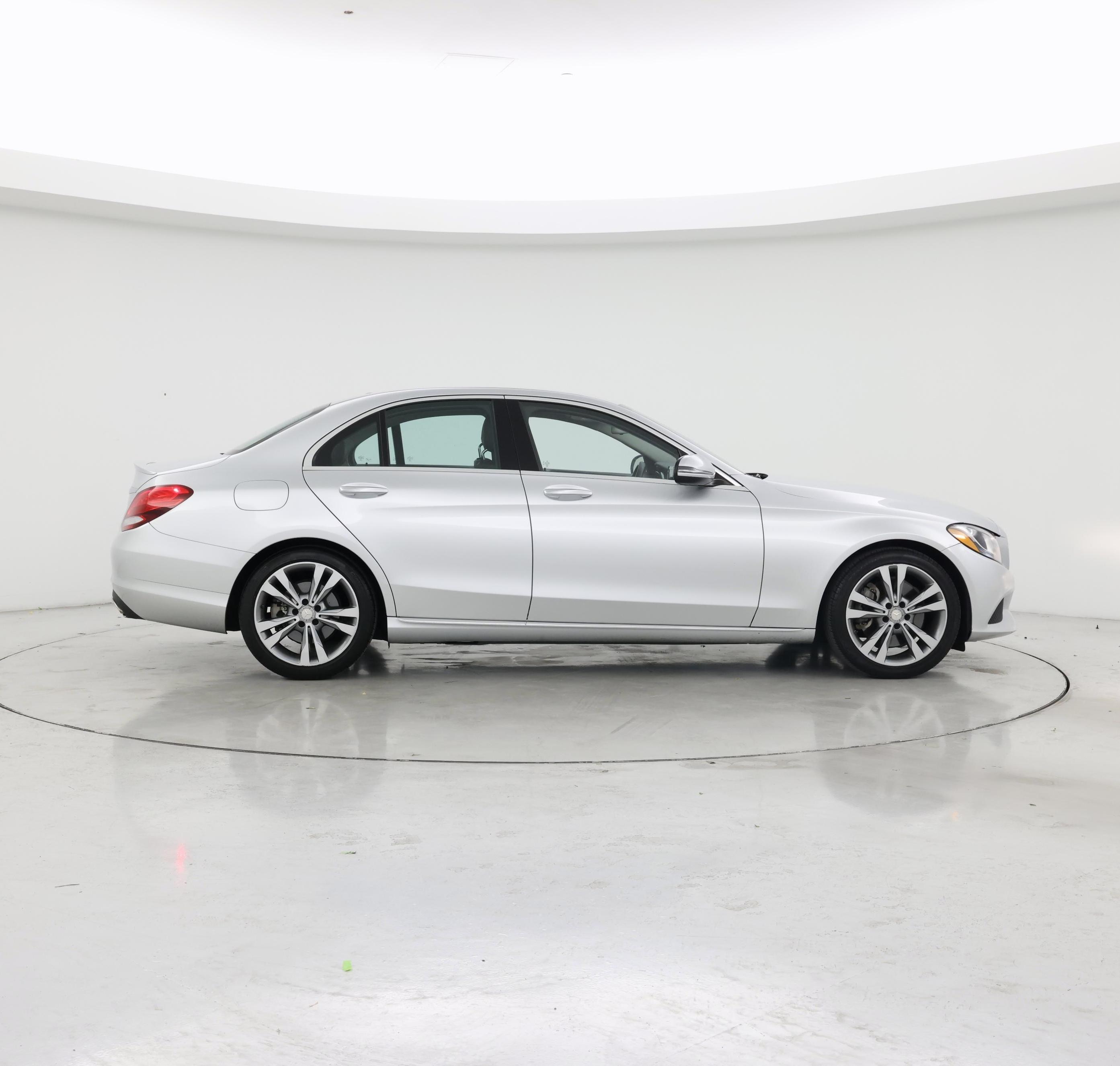 Thumbnail: 2016 Mercedes-Benz C-Class - 7