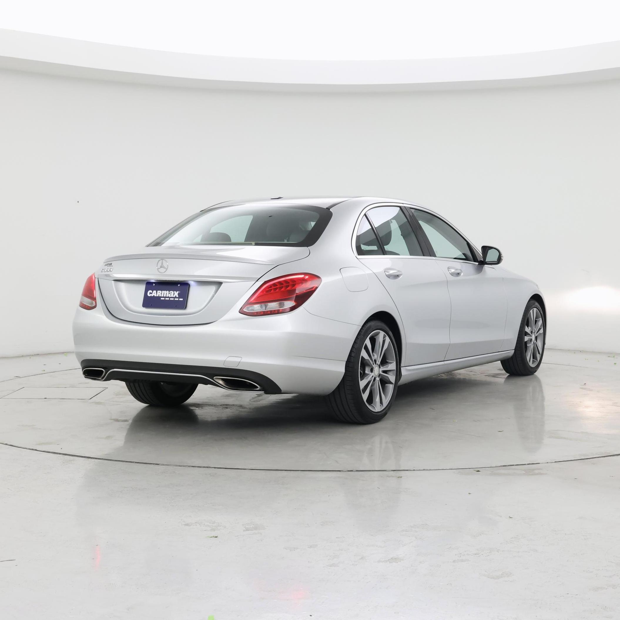 Thumbnail: 2016 Mercedes-Benz C-Class - 8