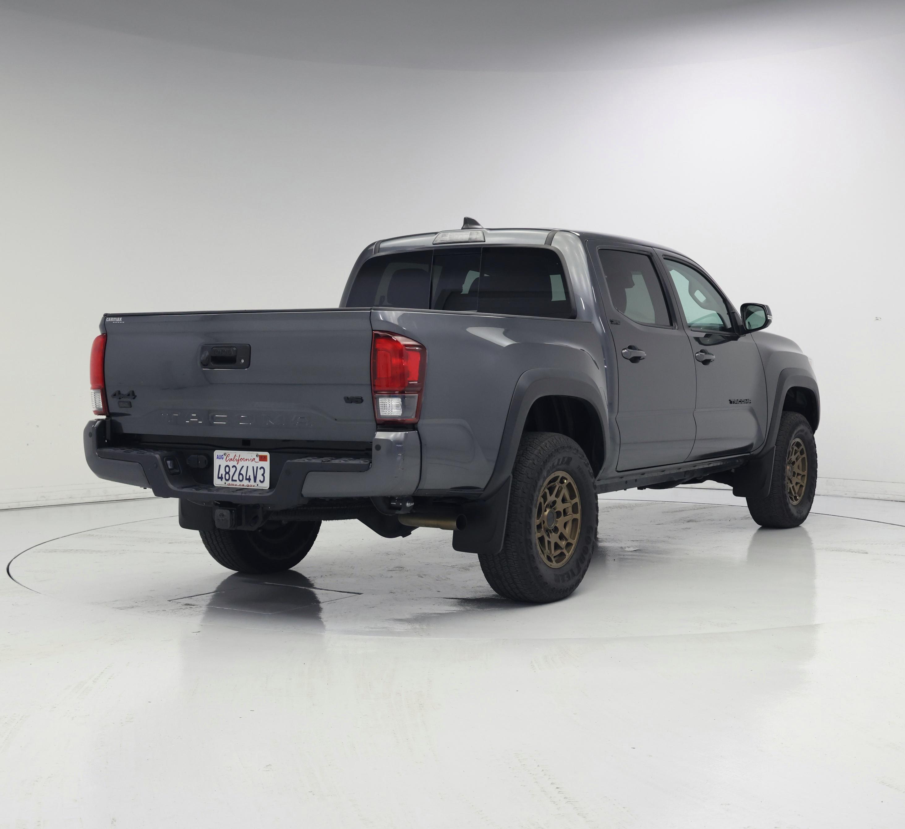 Thumbnail: 2023 Toyota Tacoma - 8