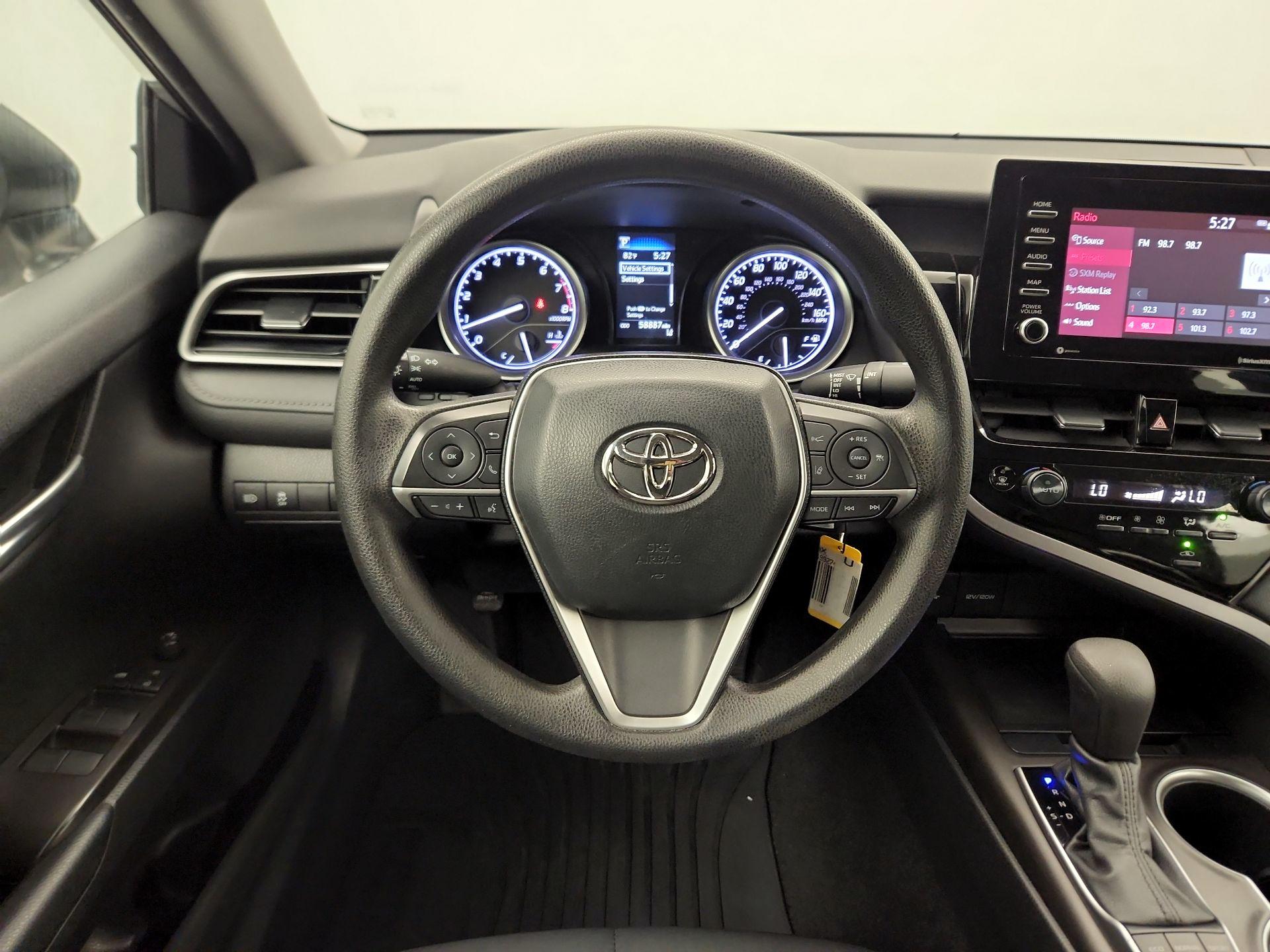 Thumbnail: 2022 Toyota Camry - 10