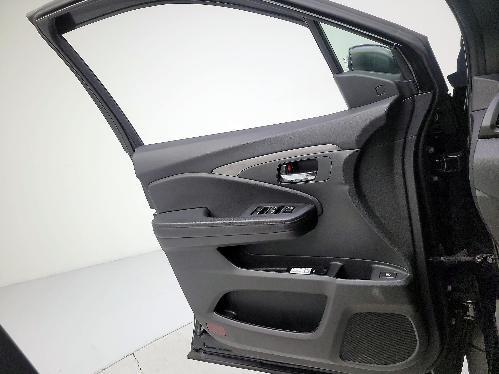 Thumbnail: 2022 Honda Pilot - 12