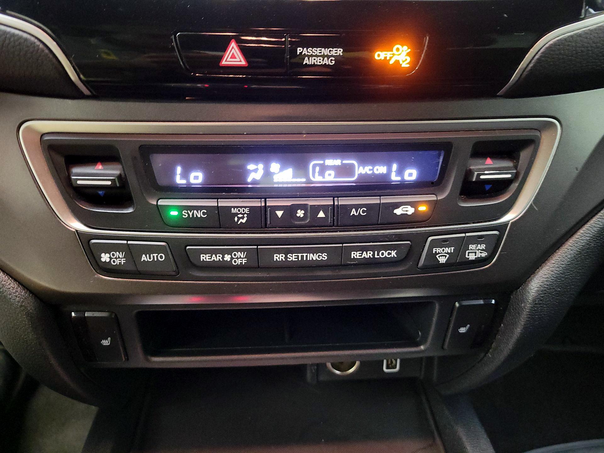 Thumbnail: 2022 Honda Pilot - 16