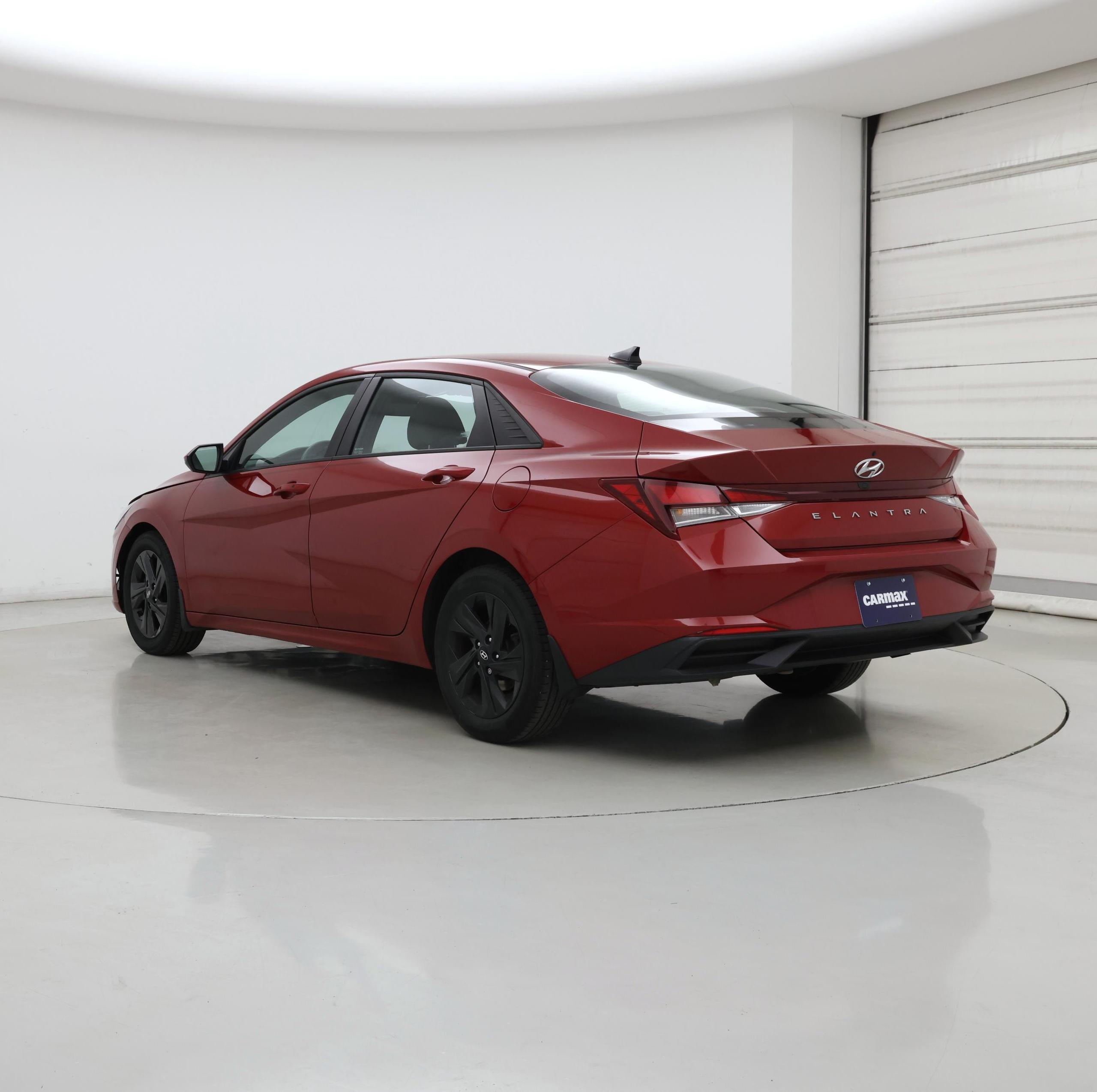 Thumbnail: 2022 Hyundai Elantra - 2