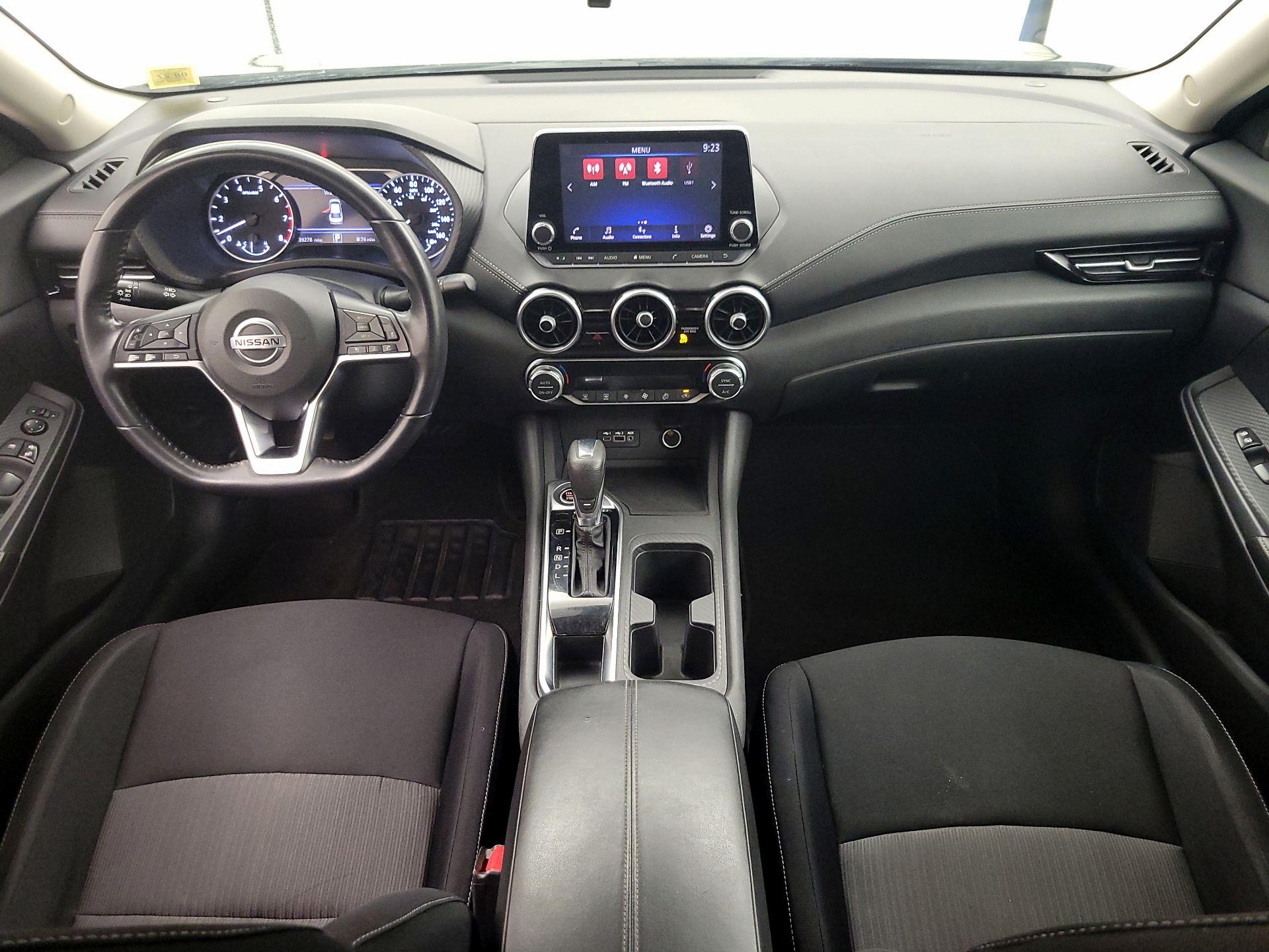 Thumbnail: 2020 Nissan Sentra - 9