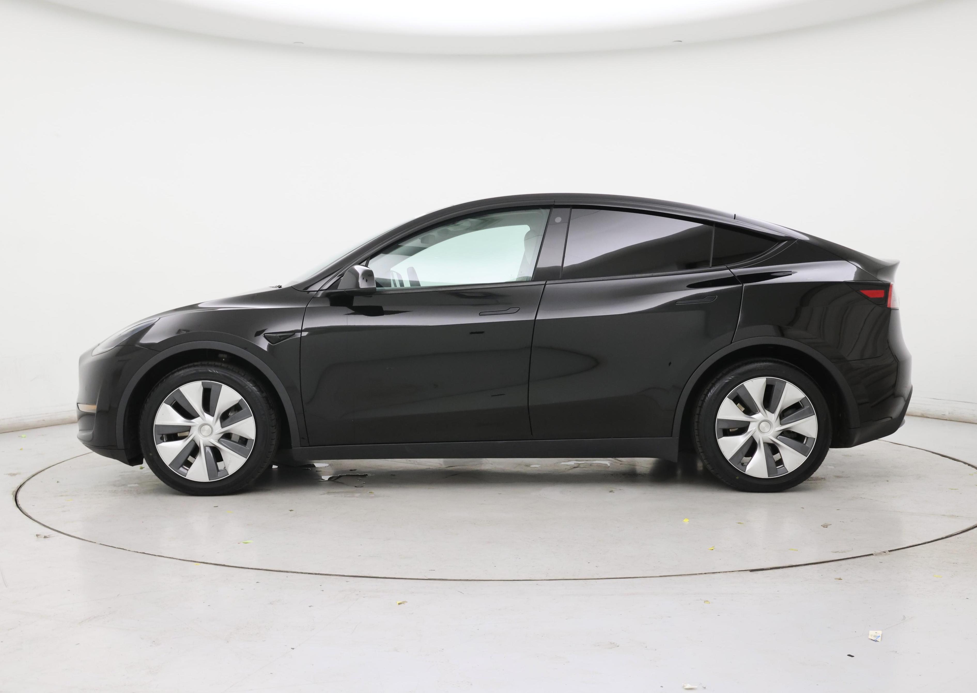Thumbnail: 2021 Tesla Model Y - 3