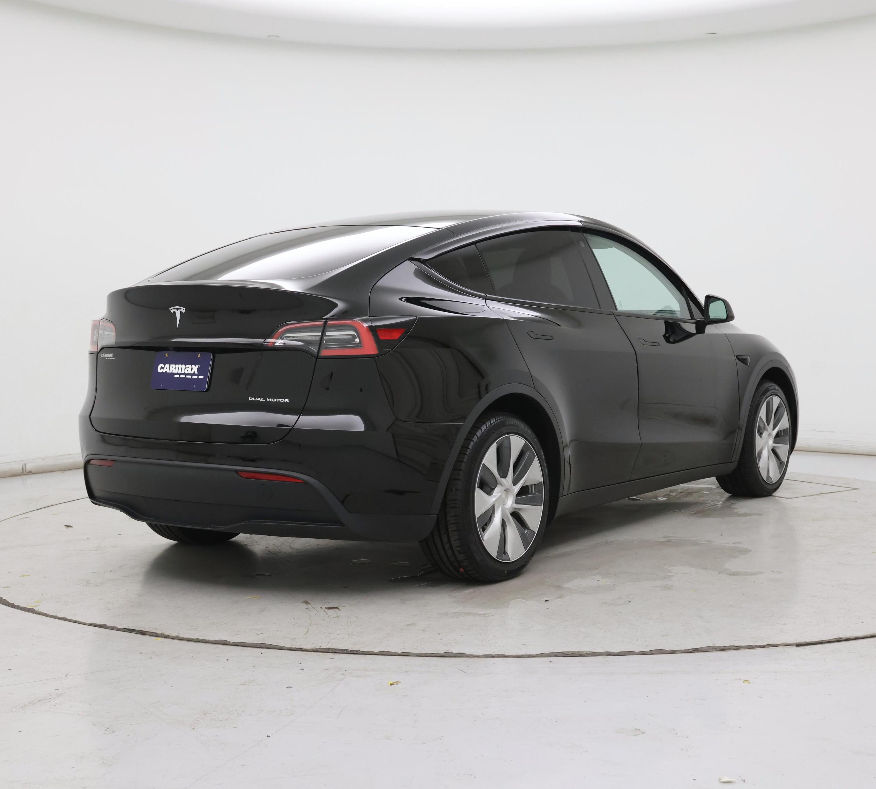 Thumbnail: 2021 Tesla Model Y - 8