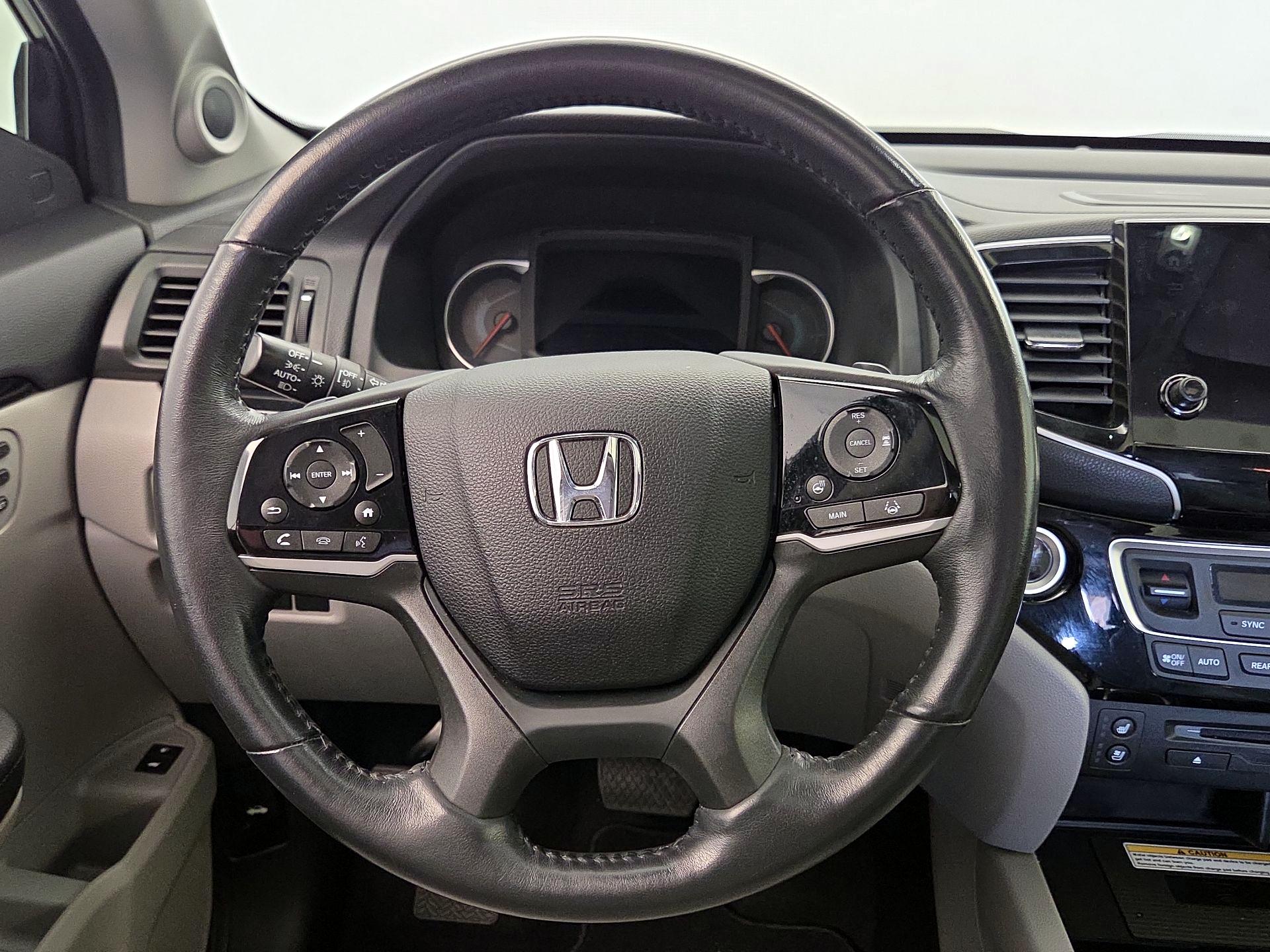Thumbnail: 2019 Honda Pilot - 10
