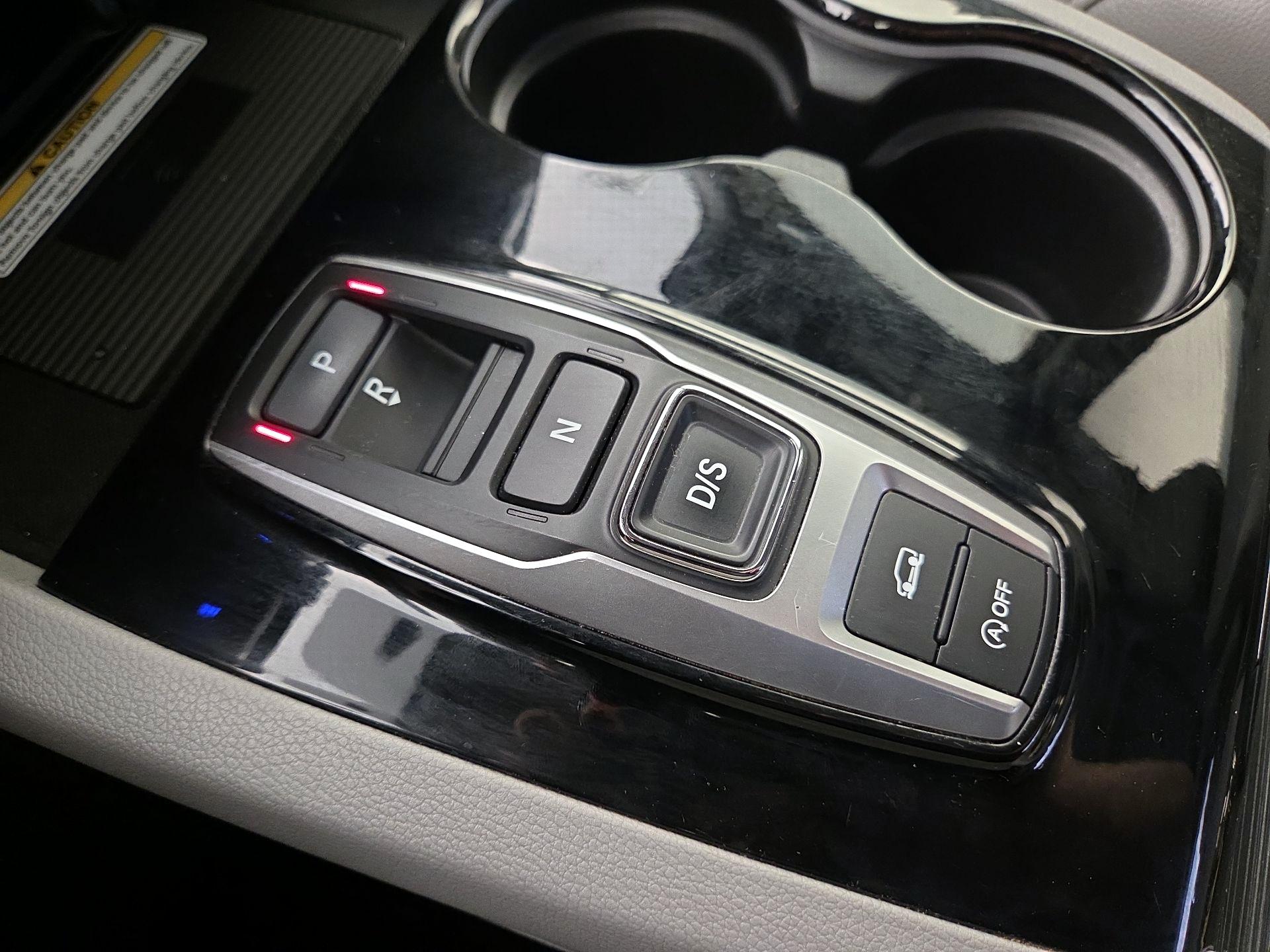 Thumbnail: 2019 Honda Pilot - 18