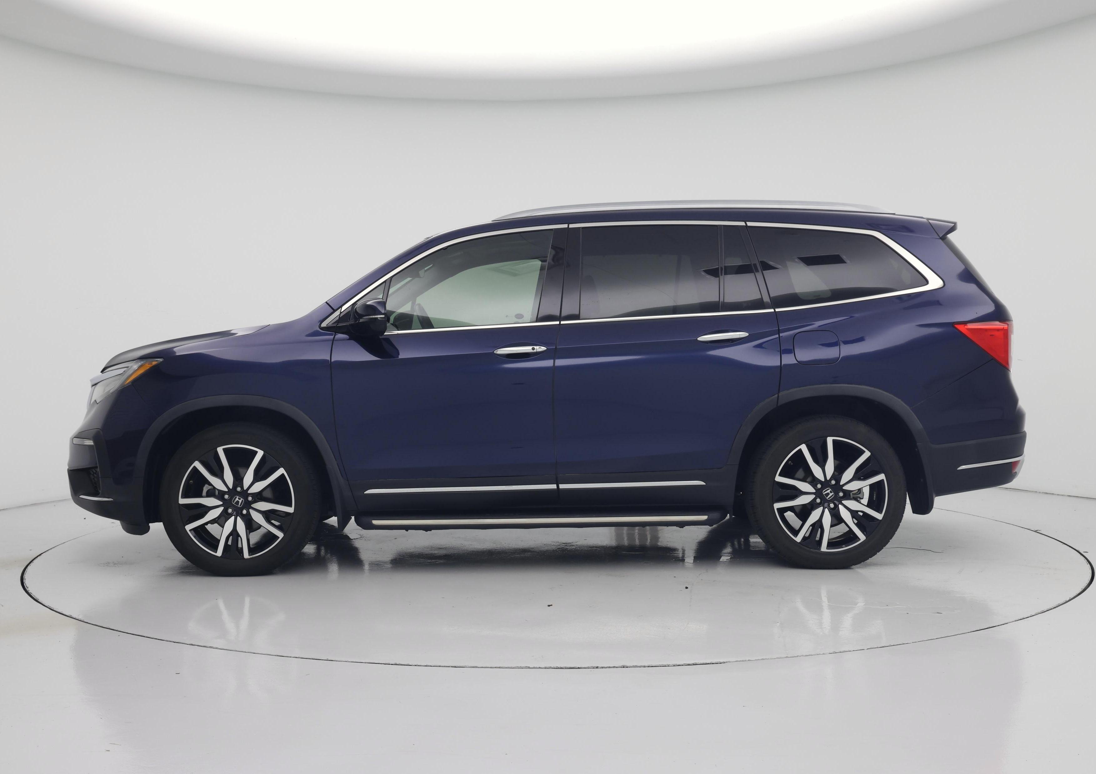 Thumbnail: 2019 Honda Pilot - 3