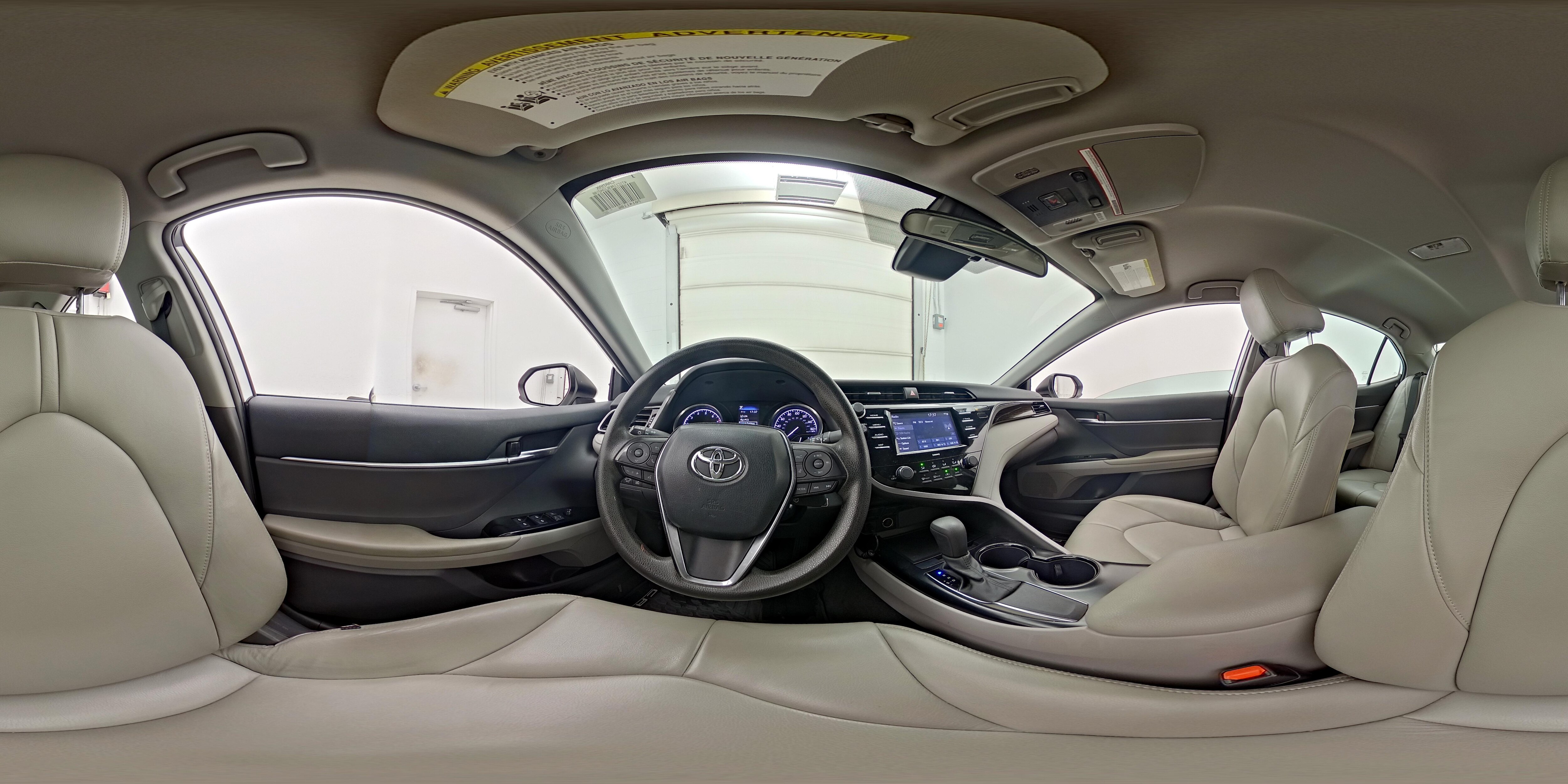 2020 Toyota Camry LE - Photo 25