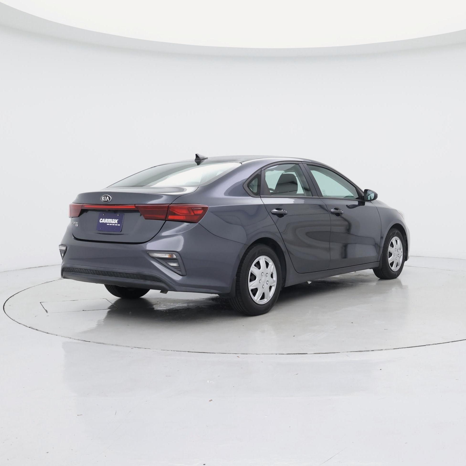 Thumbnail: 2021 Kia Forte - 8