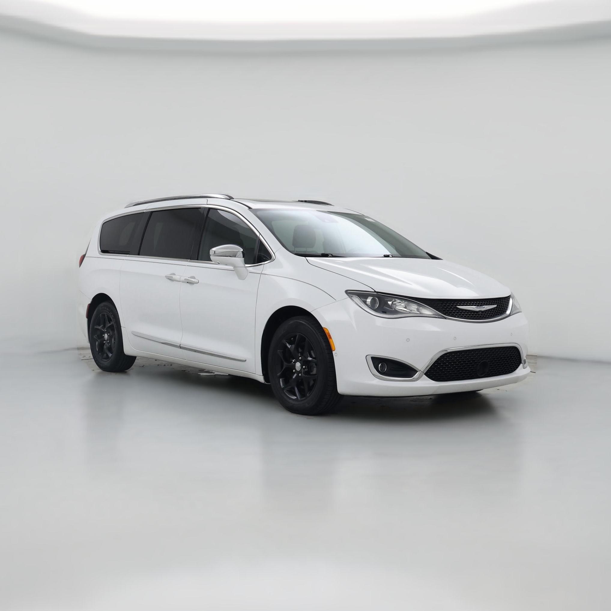 Thumbnail: 2018 Chrysler Pacifica - 1