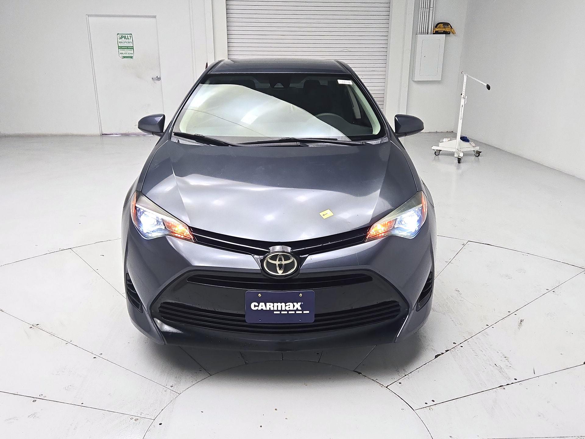 Thumbnail: 2017 Toyota Corolla - 2