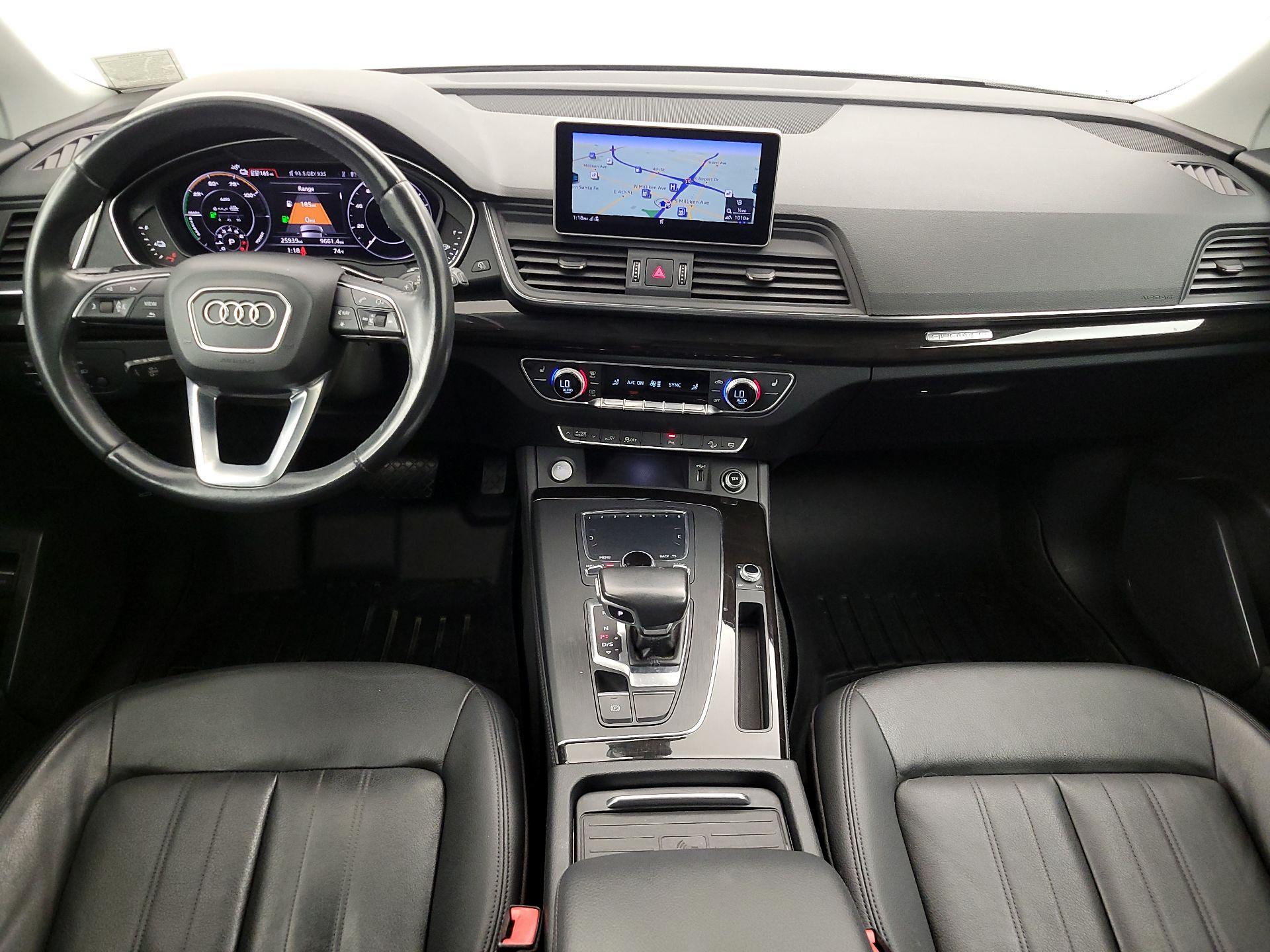 Thumbnail: 2020 Audi Q5 - 8