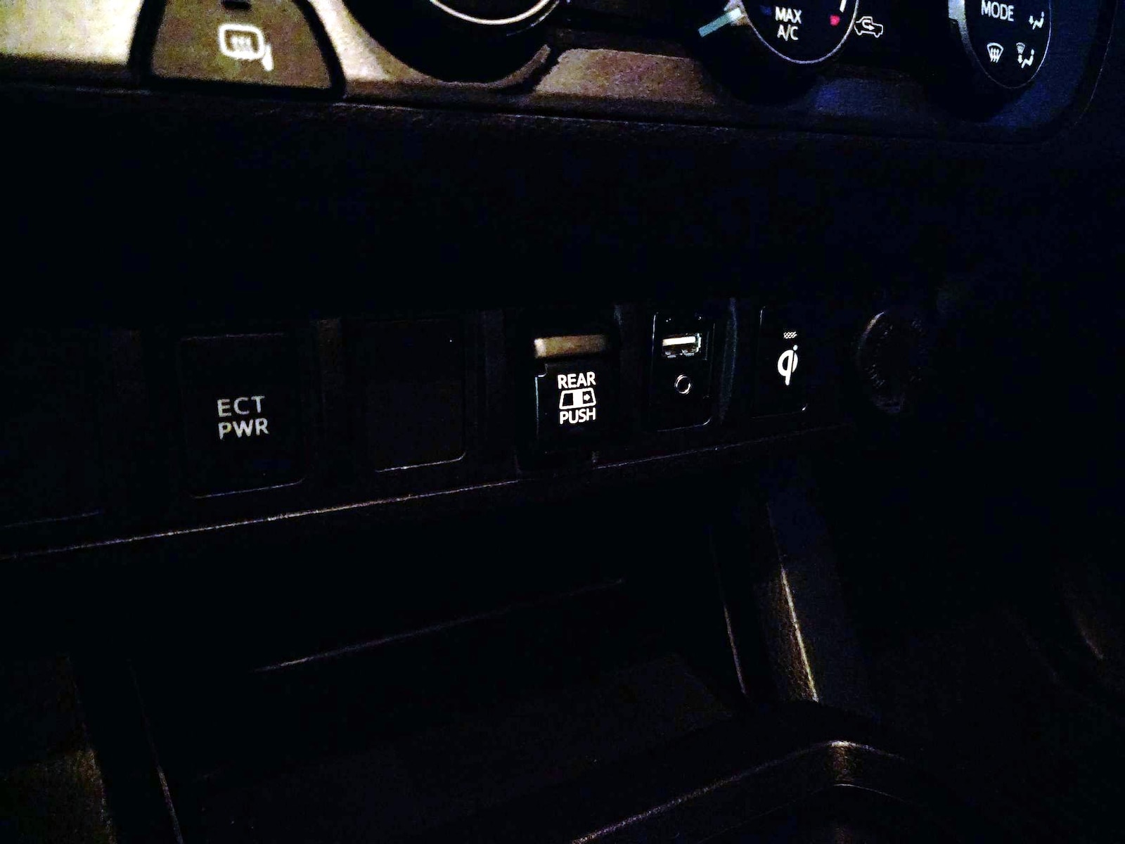 2019 Toyota Tacoma TRD Sport - Photo 19