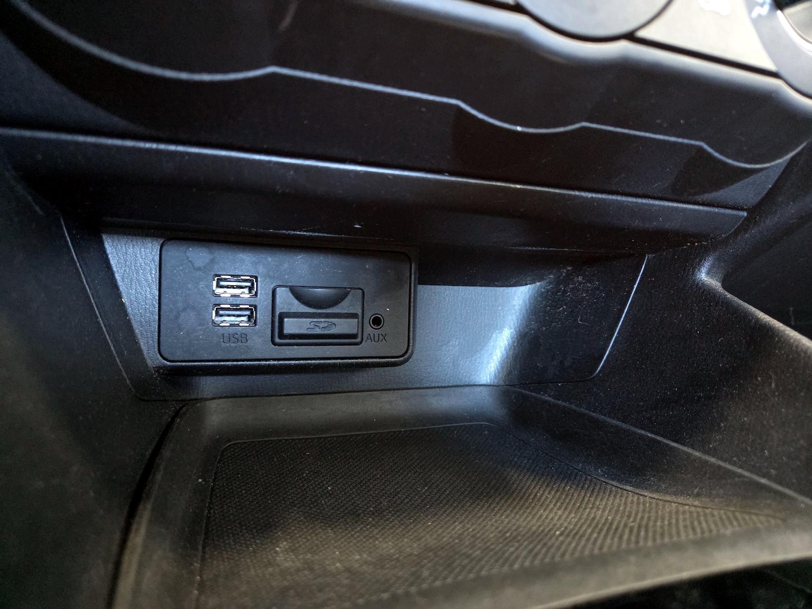 2016 Mazda MAZDA3 i Sport - Photo 19