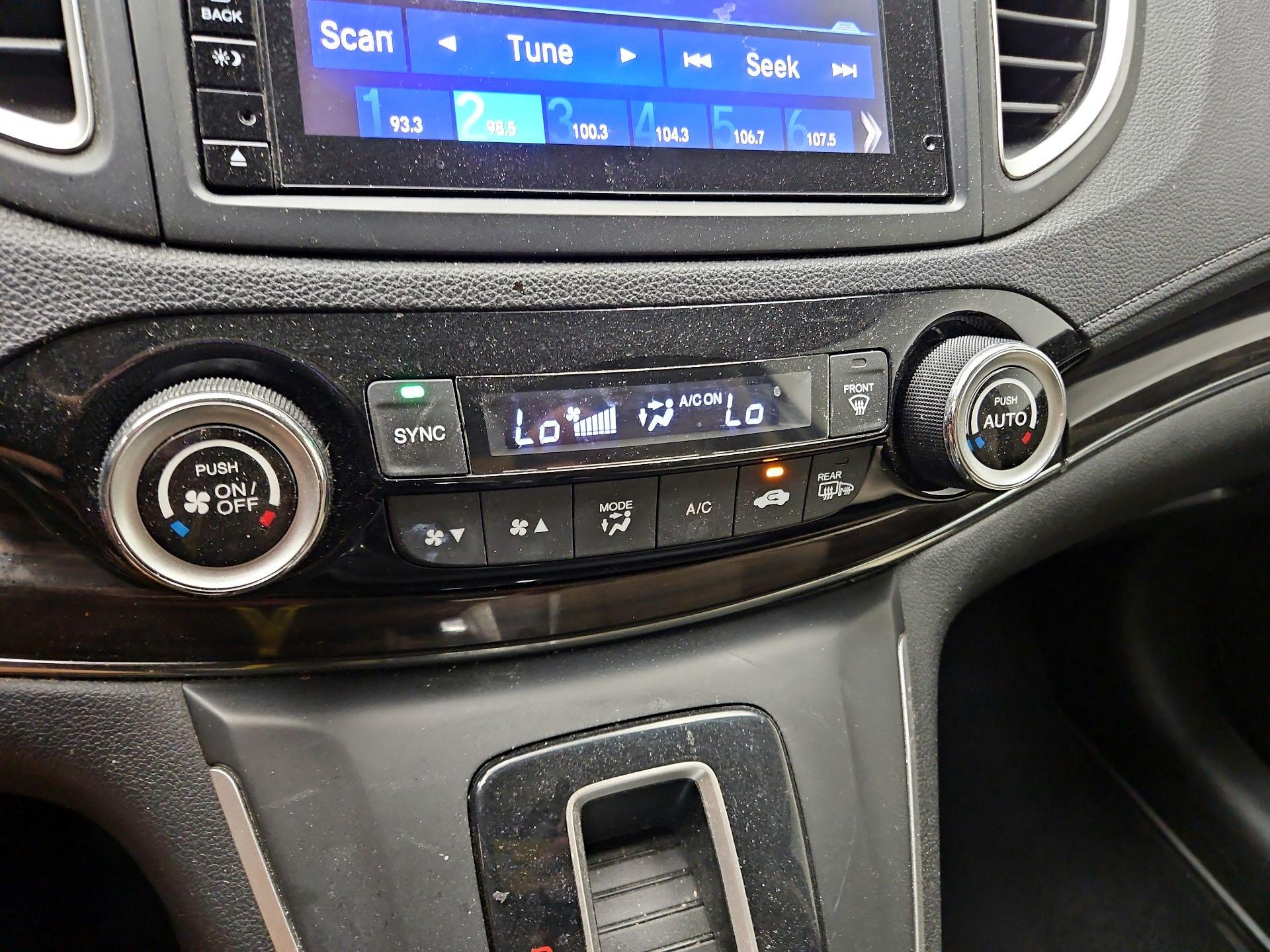 Thumbnail: 2015 Honda CR-V - 16