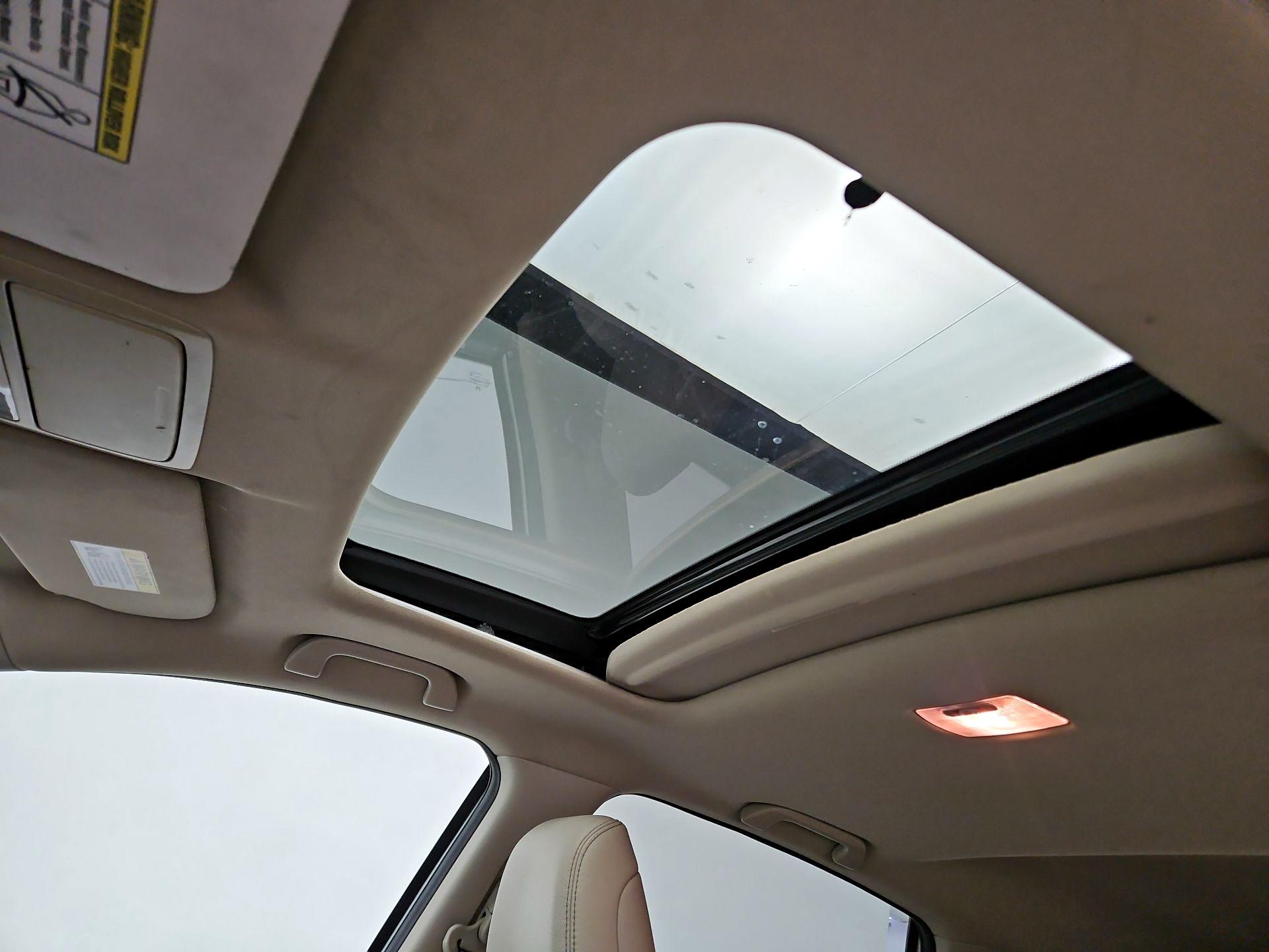 Thumbnail: 2015 Honda CR-V - 19