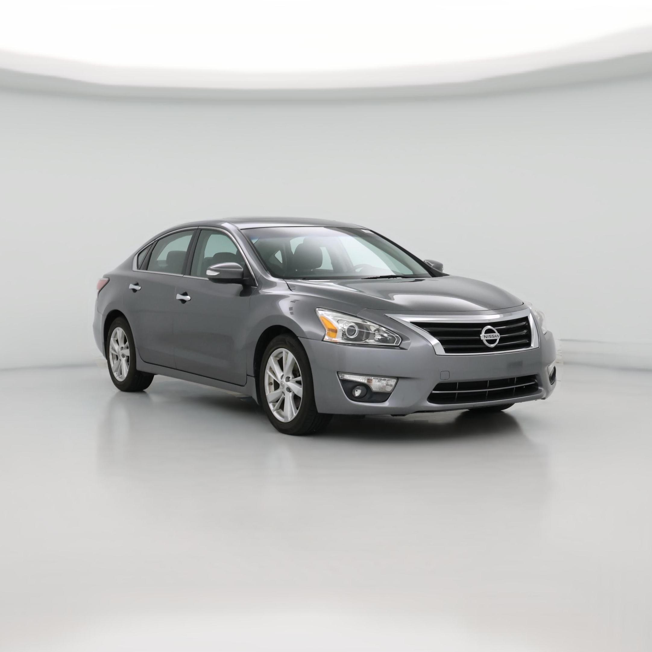 Thumbnail: 2015 Nissan Altima - 1