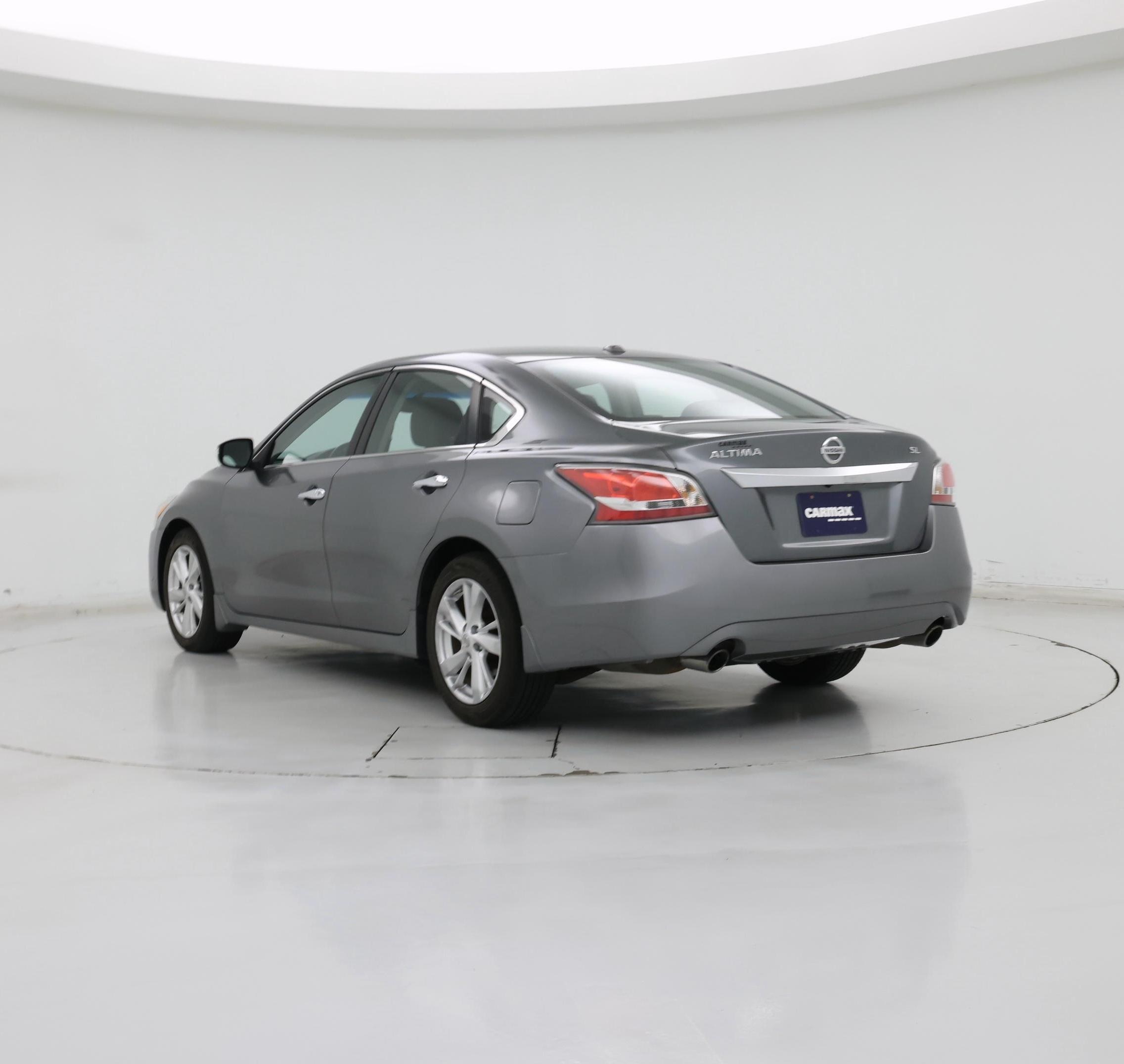 Thumbnail: 2015 Nissan Altima - 2