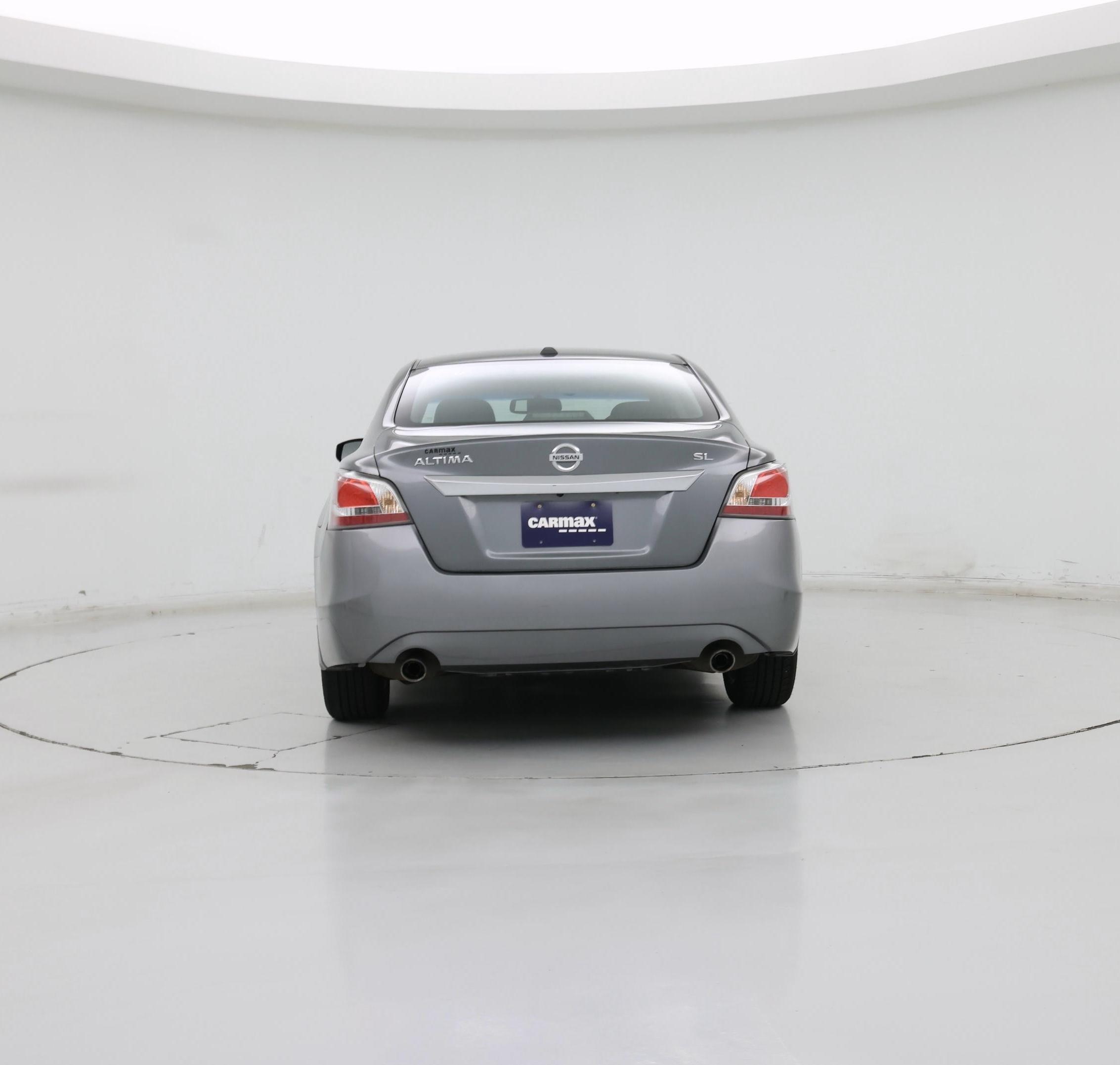 Thumbnail: 2015 Nissan Altima - 6
