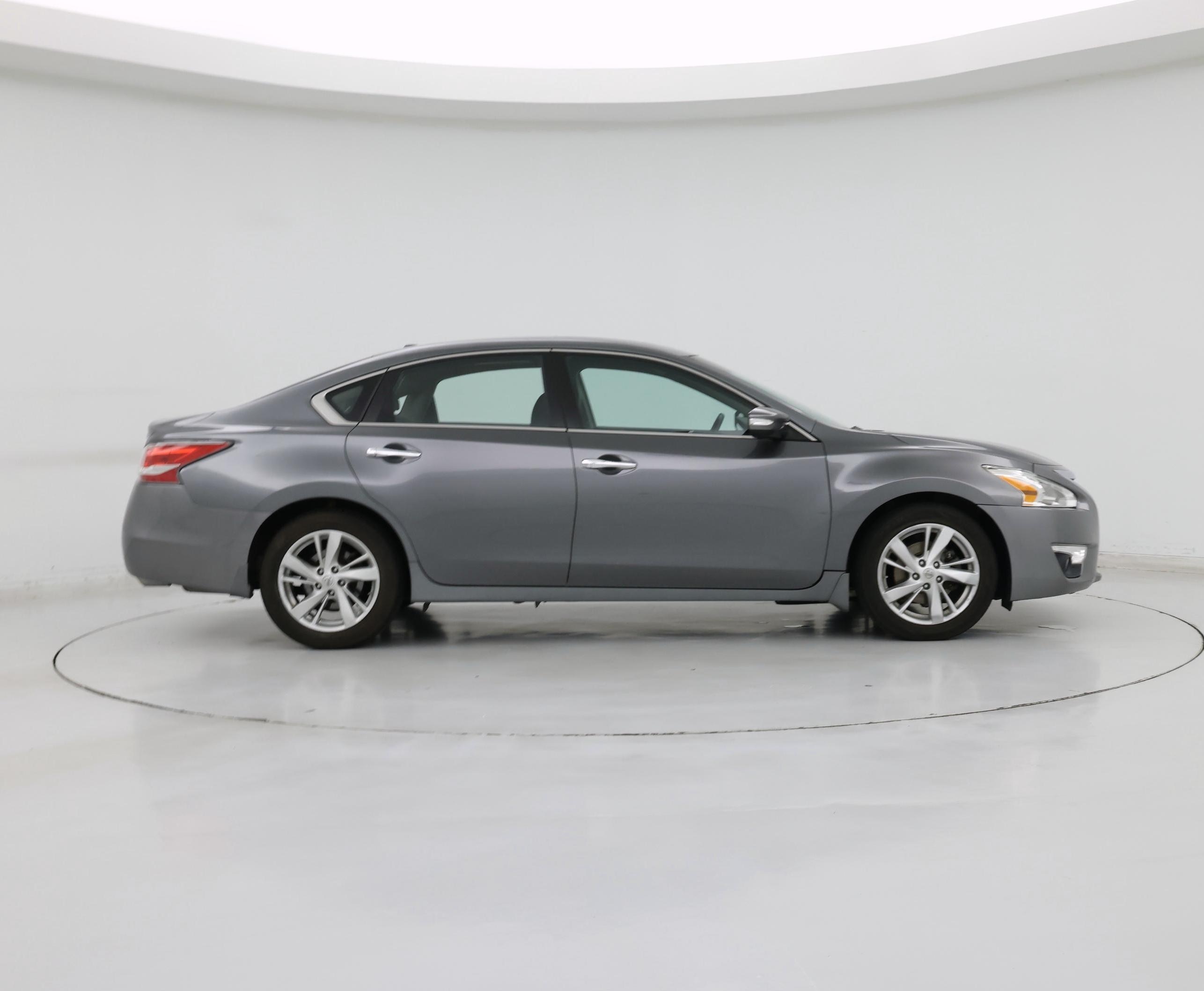 Thumbnail: 2015 Nissan Altima - 7