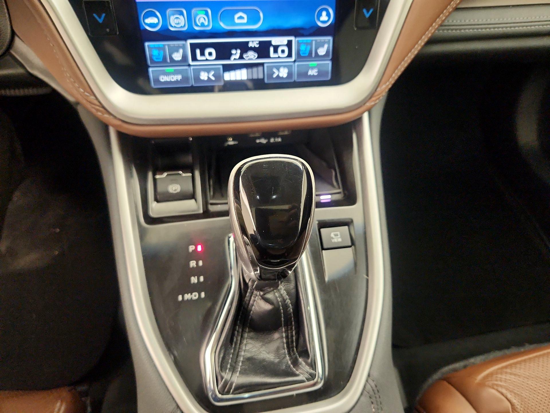 Thumbnail: 2020 Subaru Outback - 17