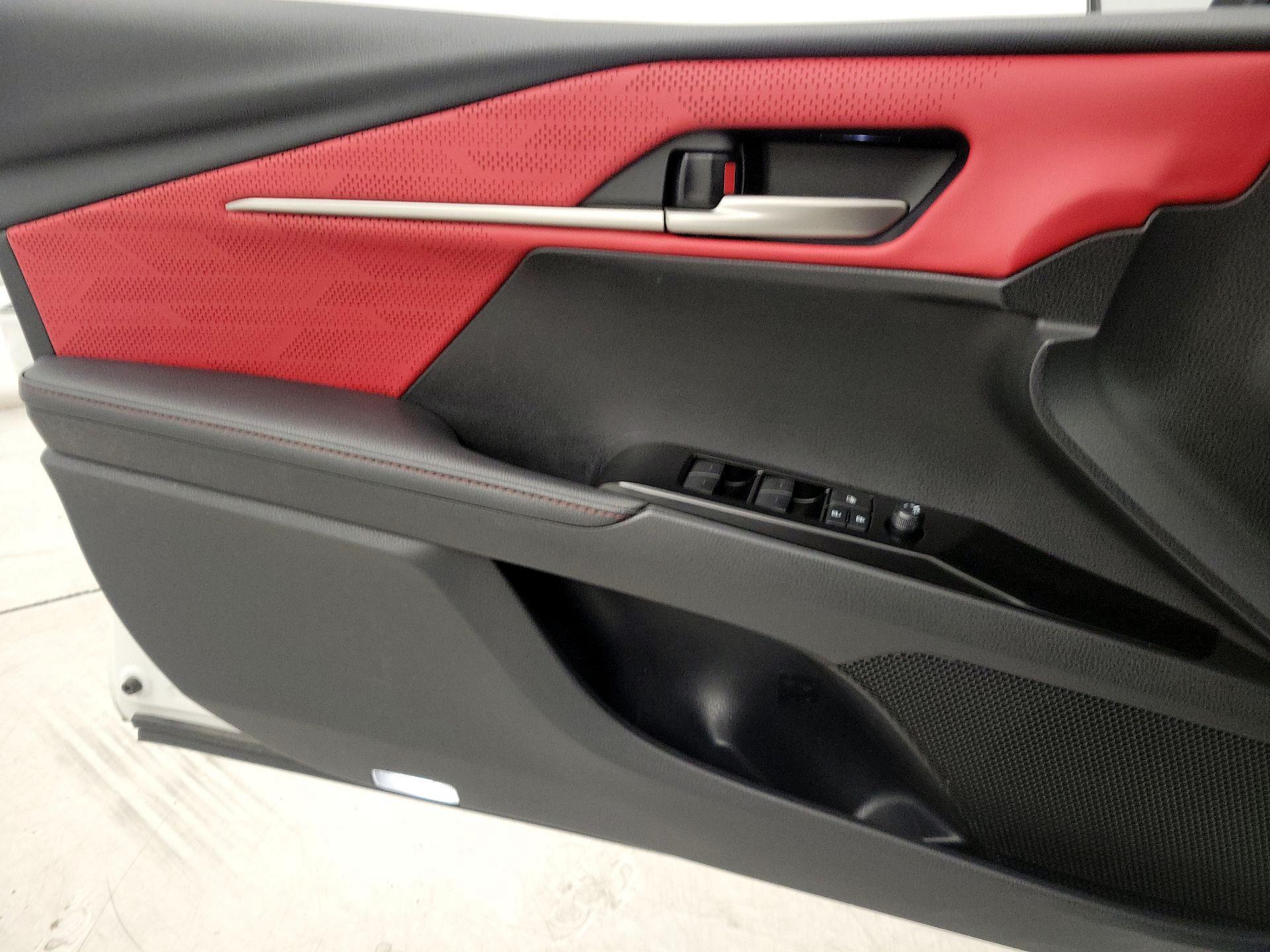 Thumbnail: 2026 Toyota Camry - 12