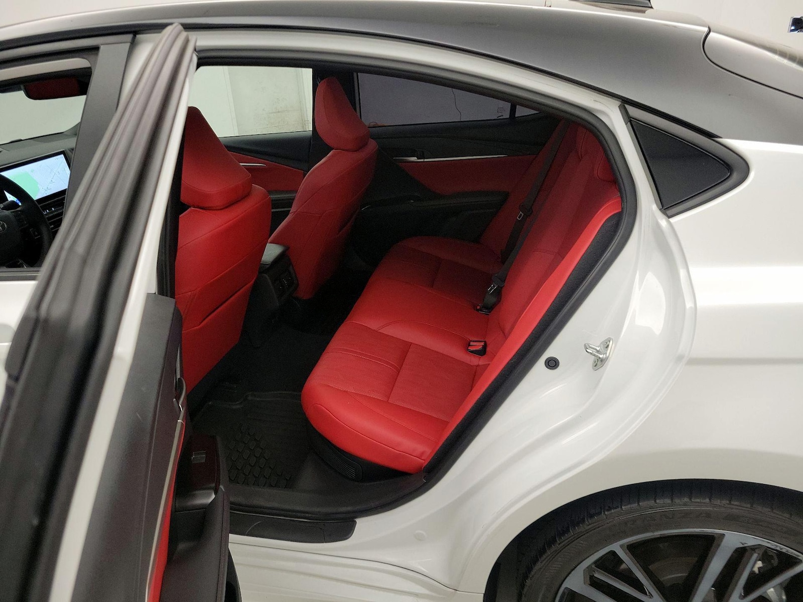 2026 Toyota Camry XSE - Photo 22
