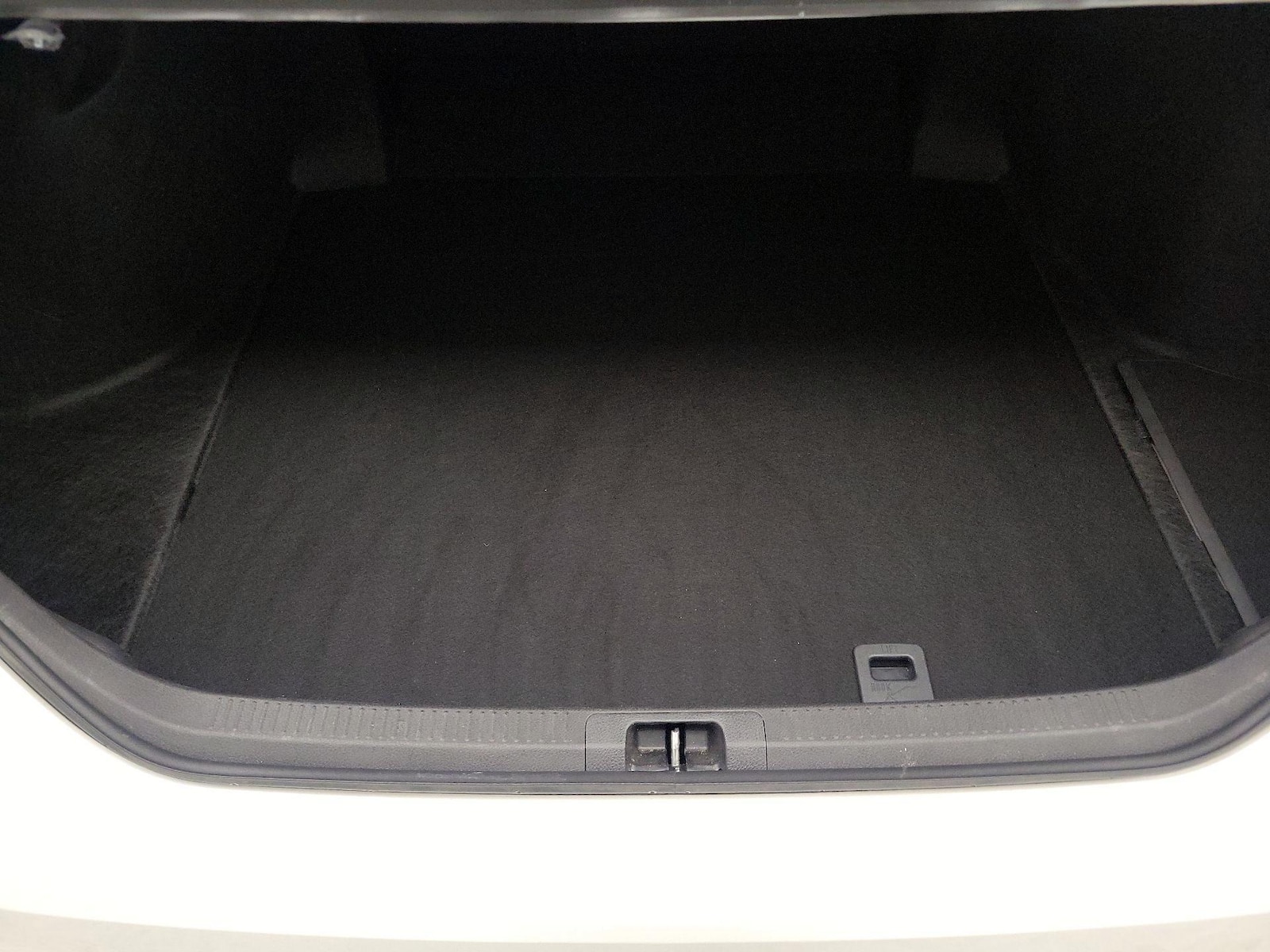 2026 Toyota Camry XSE - Photo 23