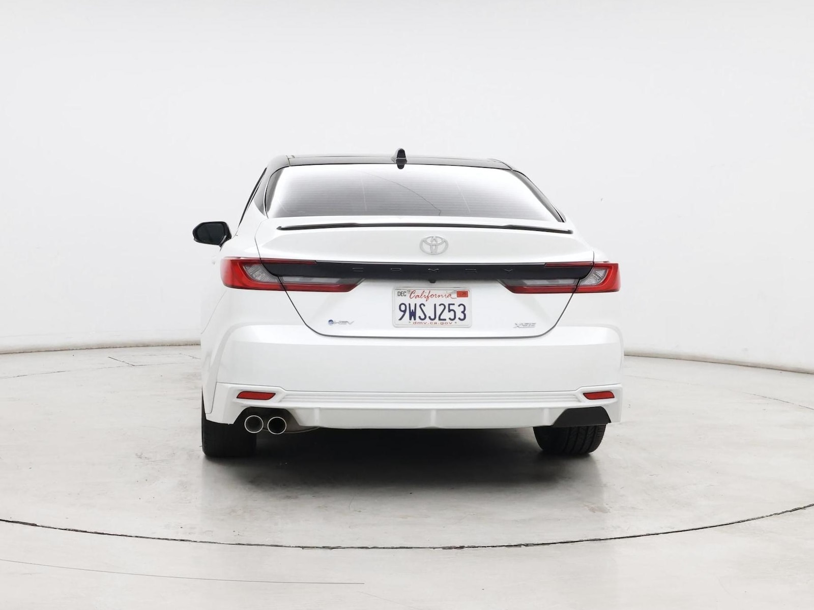 2026 Toyota Camry XSE - Photo 7