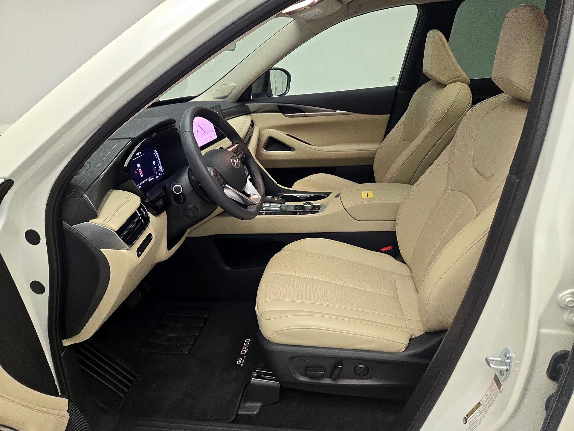 Thumbnail: 2025 INFINITI QX60 - 9