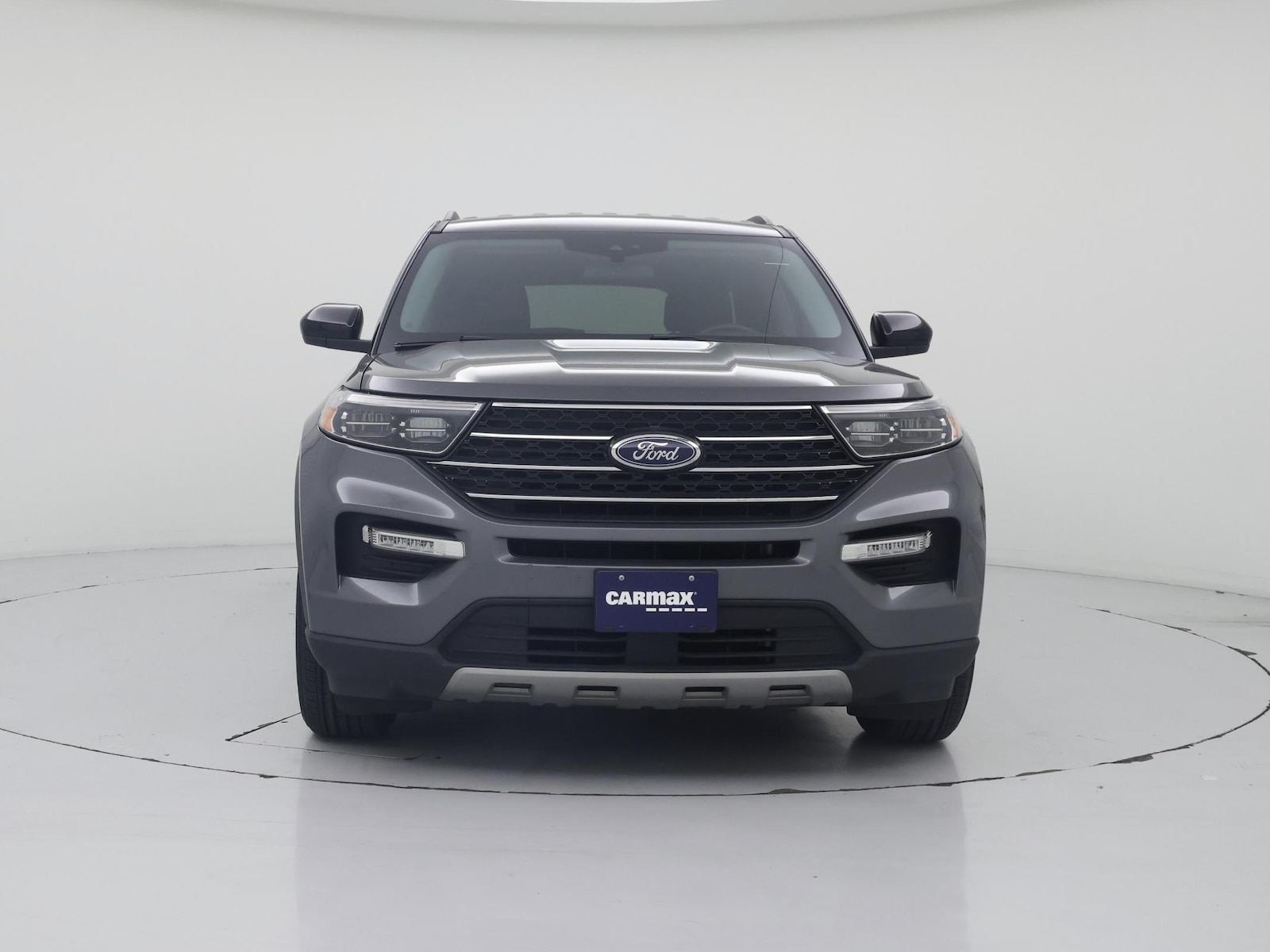 2023 Ford Explorer XLT - Photo 6