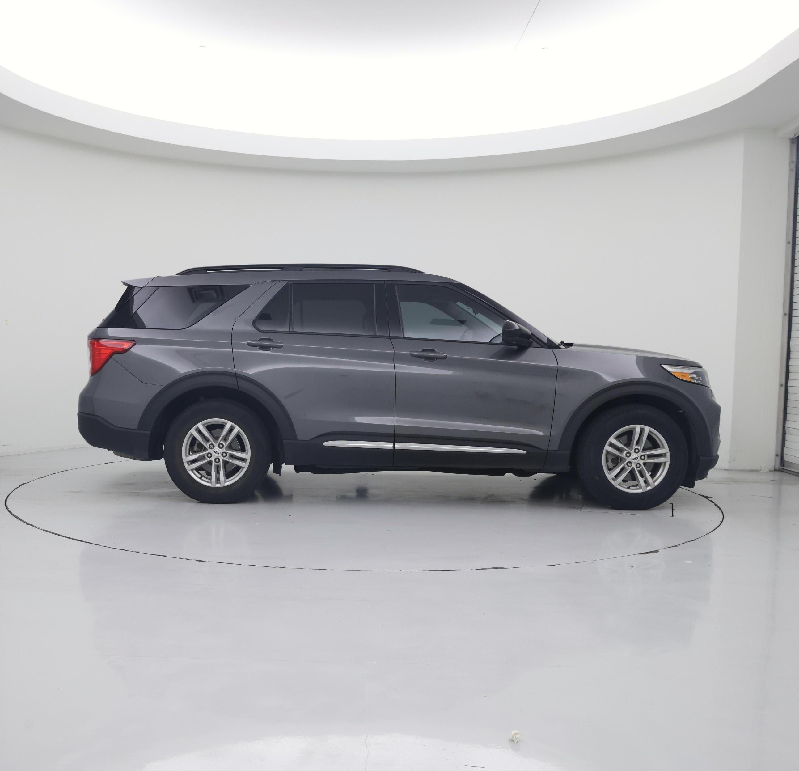 Thumbnail: 2023 Ford Explorer - 7