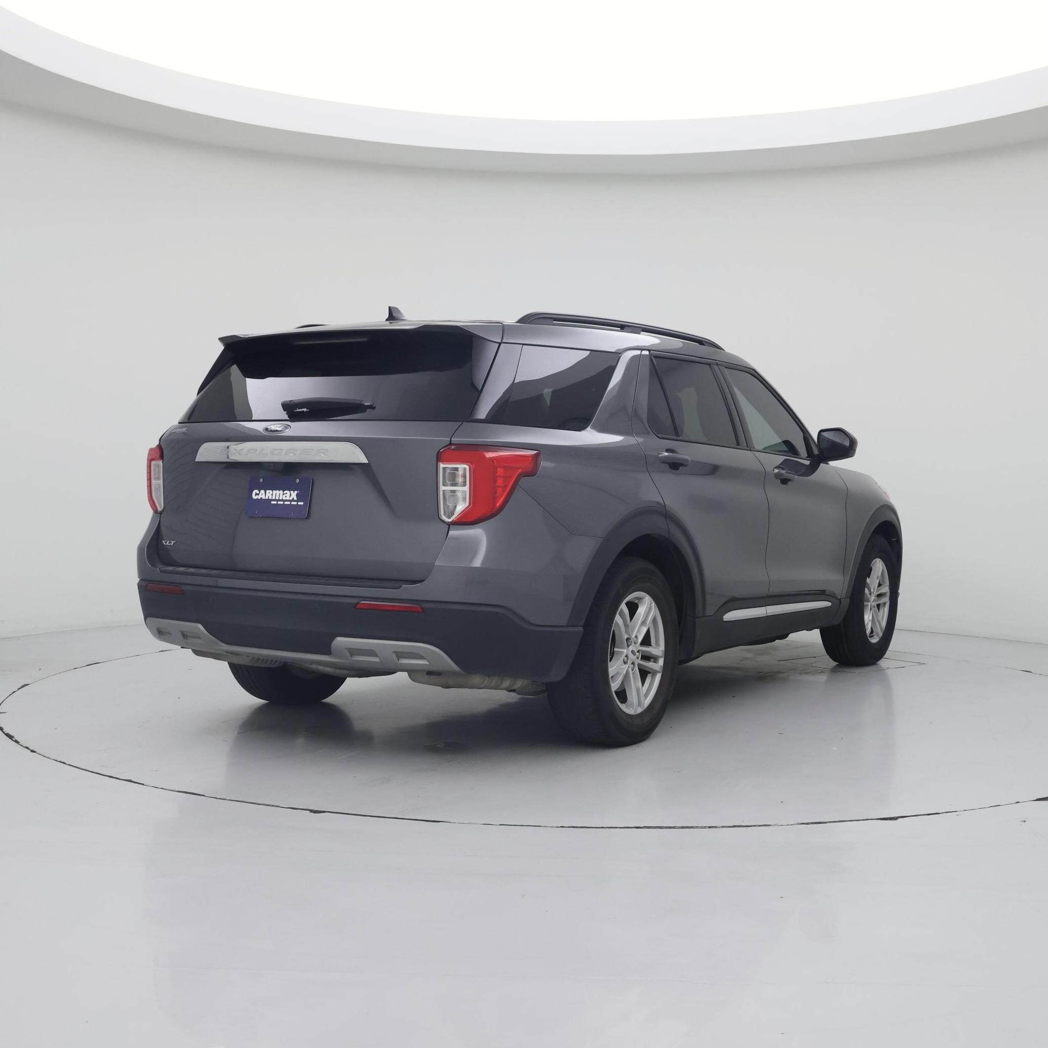 Thumbnail: 2023 Ford Explorer - 8