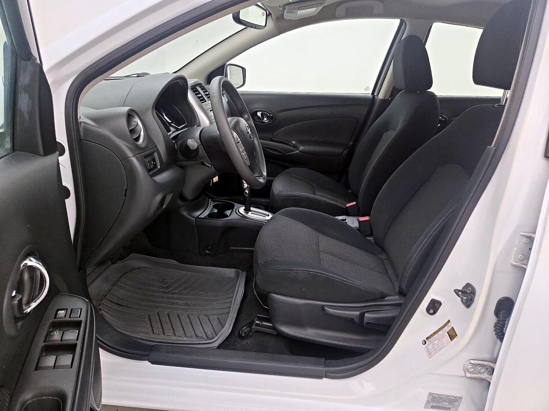 Thumbnail: 2016 Nissan Versa - 11