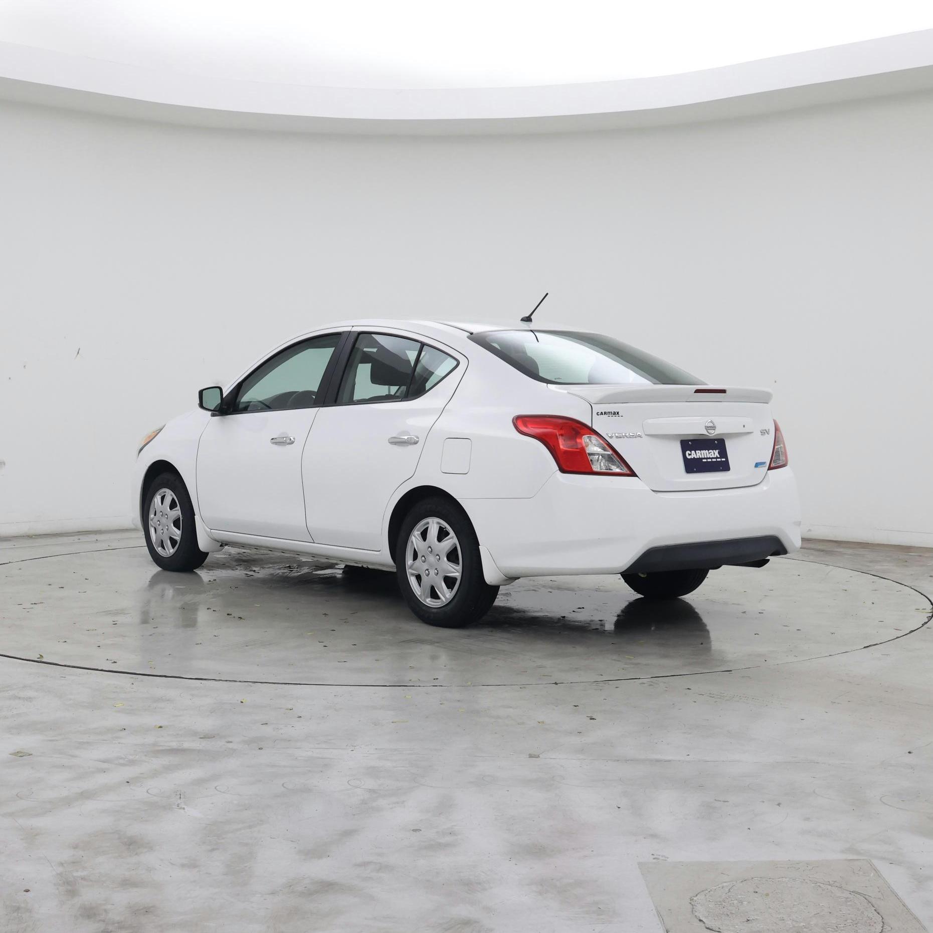 Thumbnail: 2016 Nissan Versa - 2