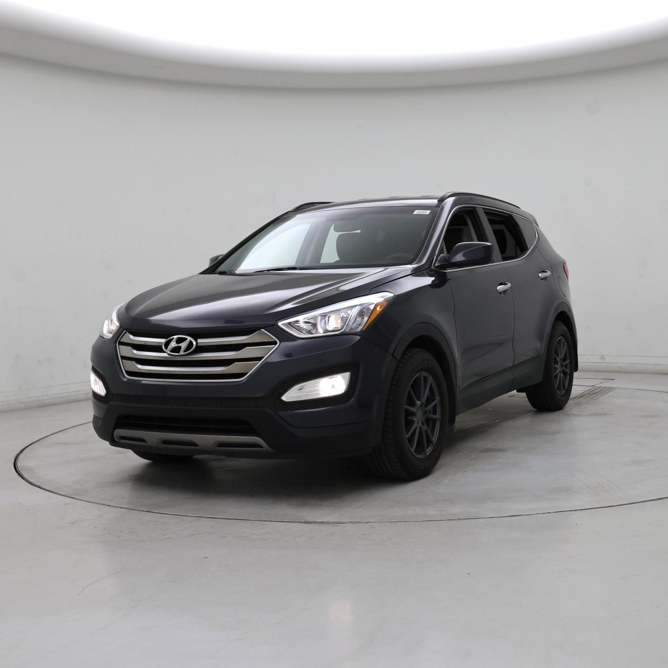 Thumbnail: 2015 Hyundai Santa Fe - 4