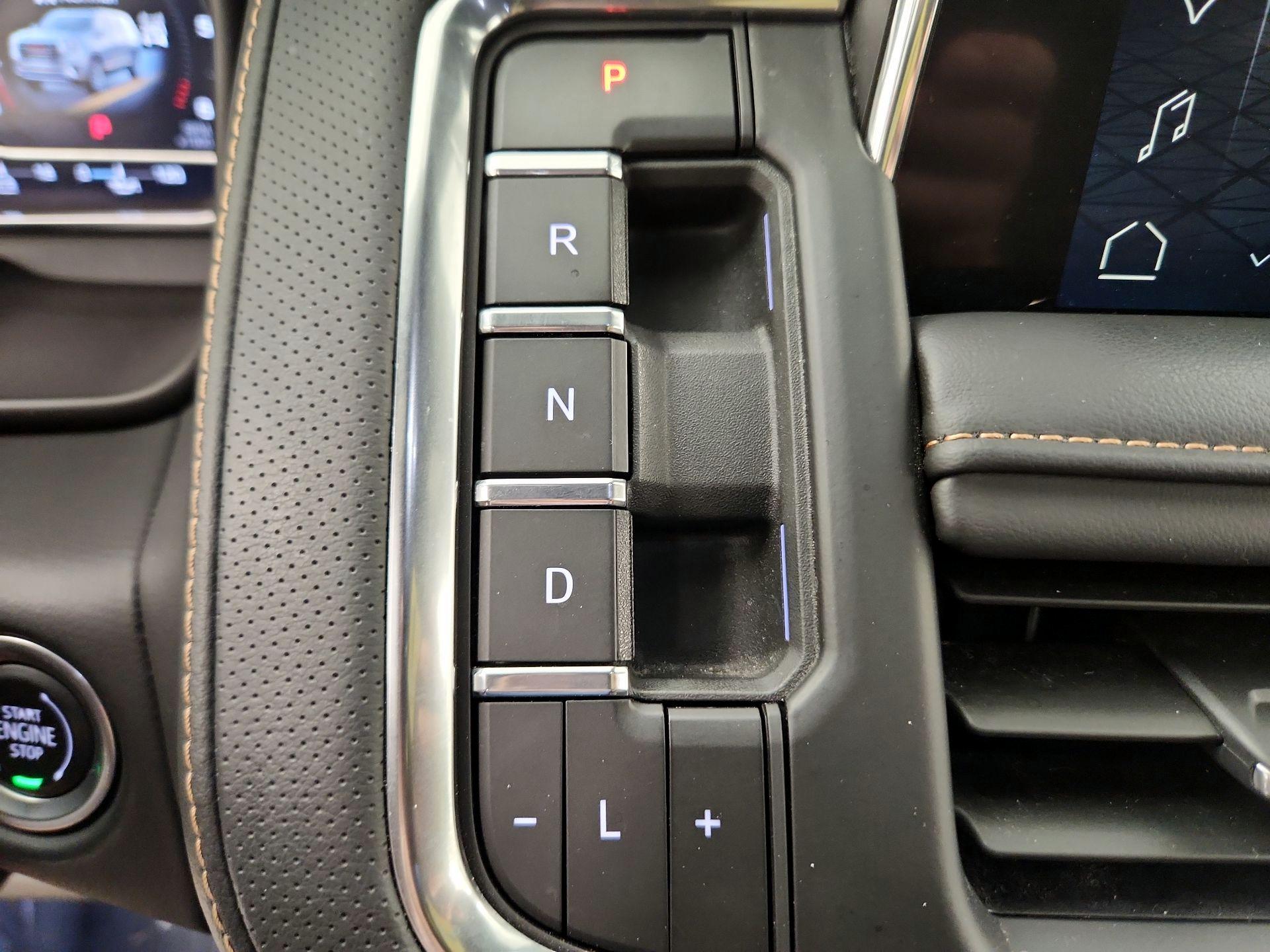 Thumbnail: 2024 GMC Yukon - 18