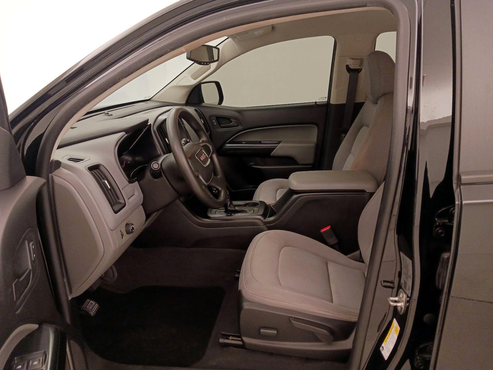 Power Seat(s) & Side Airbags