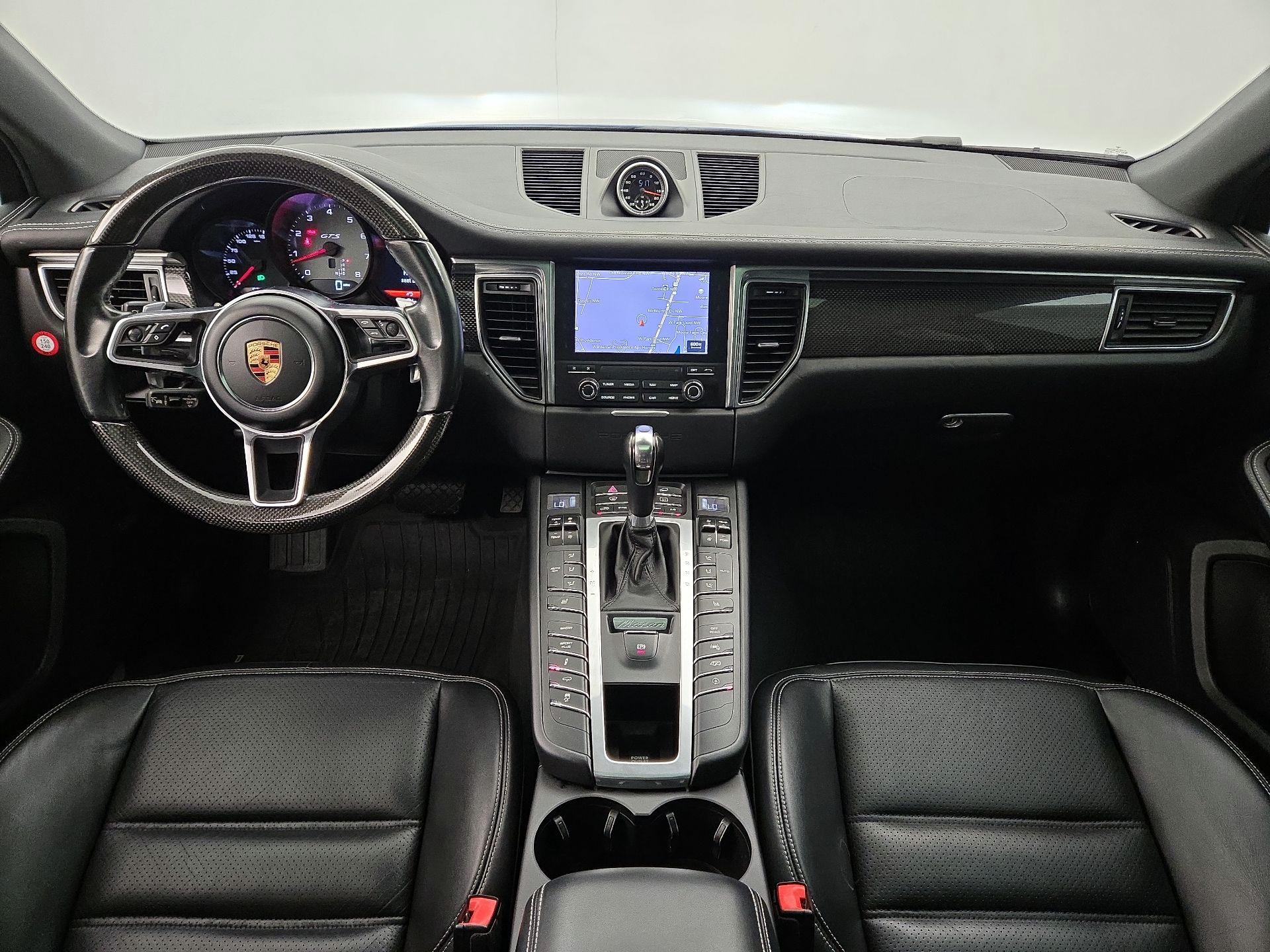 Thumbnail: 2018 Porsche Macan - 9