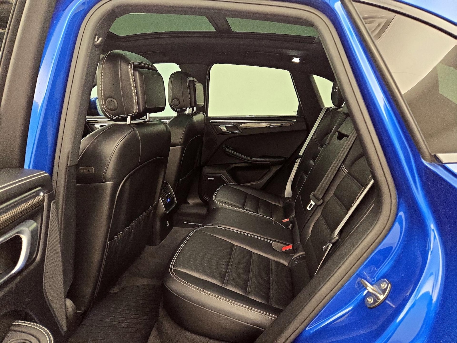 Rear Air Conditioning