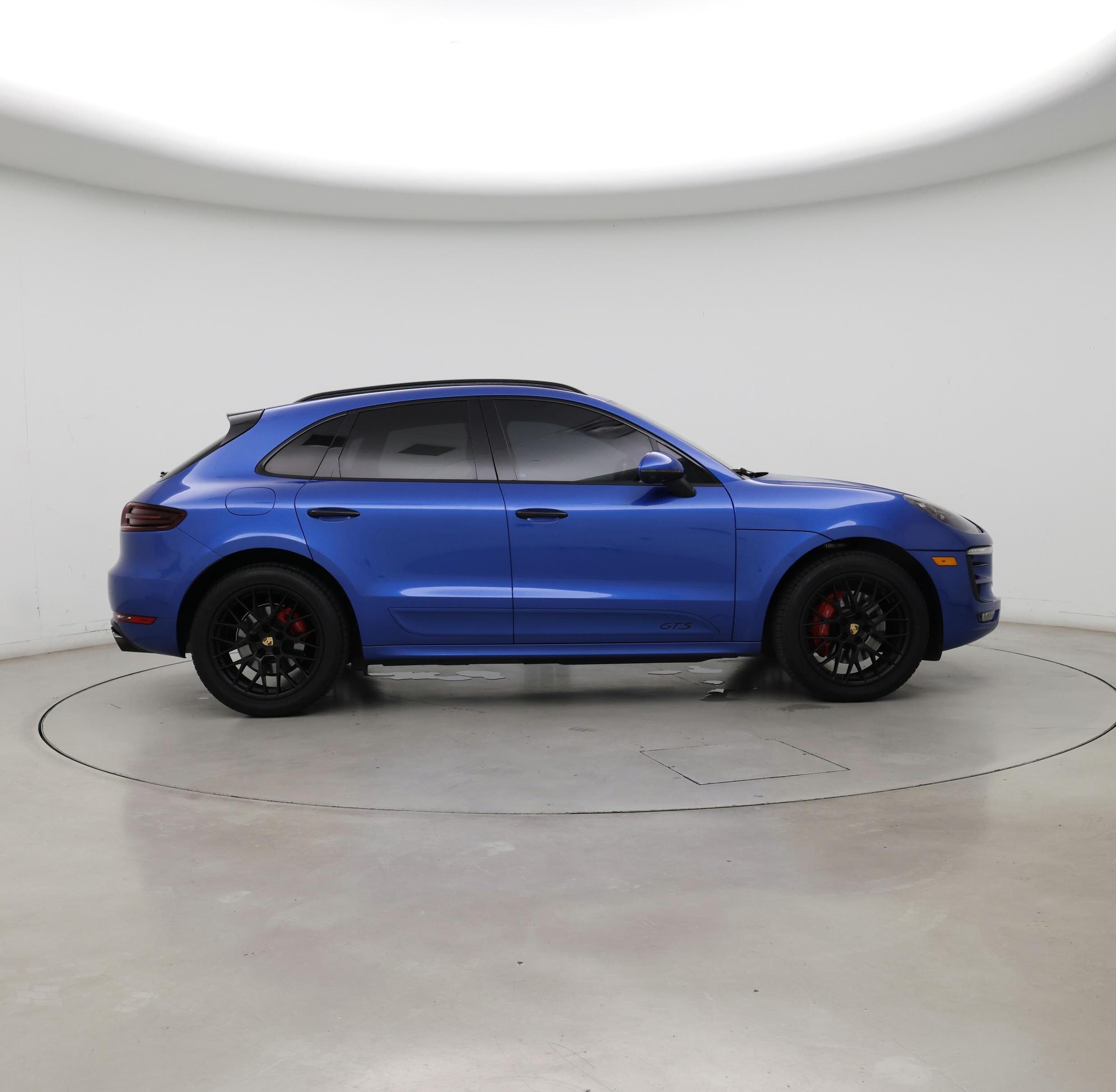 Thumbnail: 2018 Porsche Macan - 7