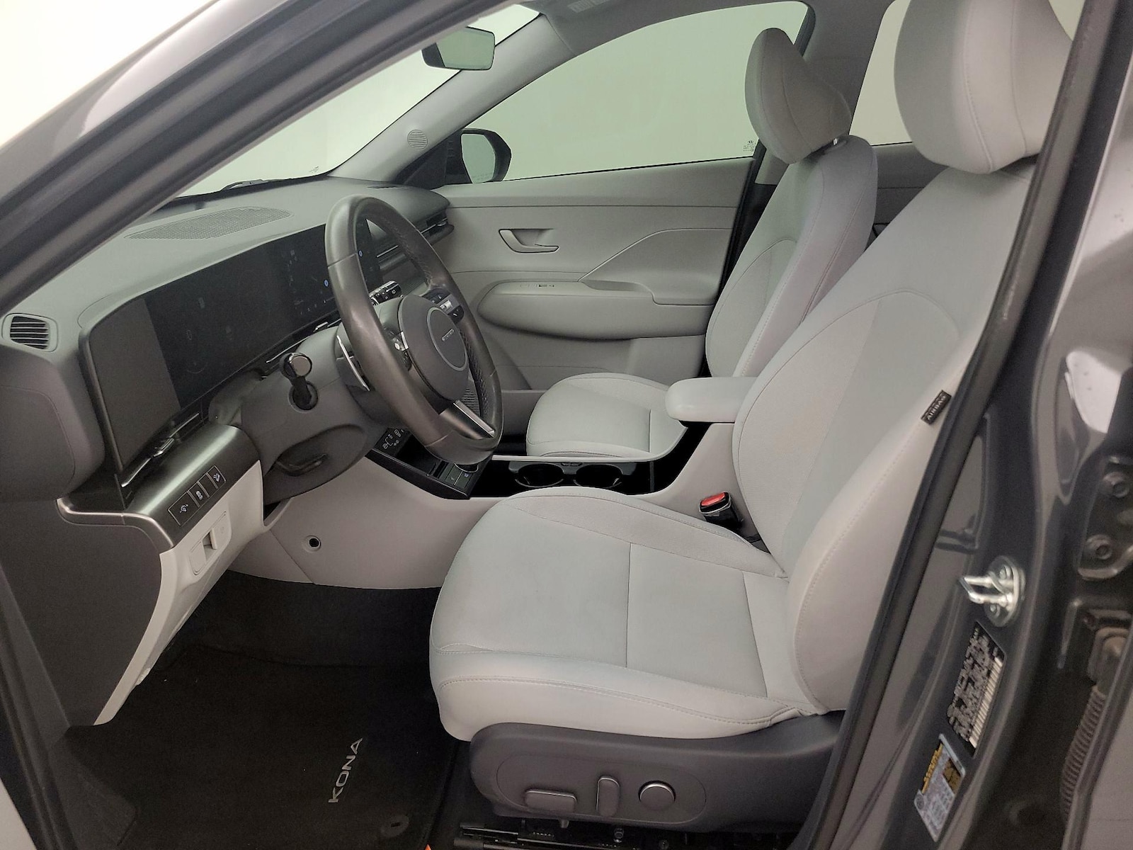 2024 Hyundai Kona SEL - Photo 12