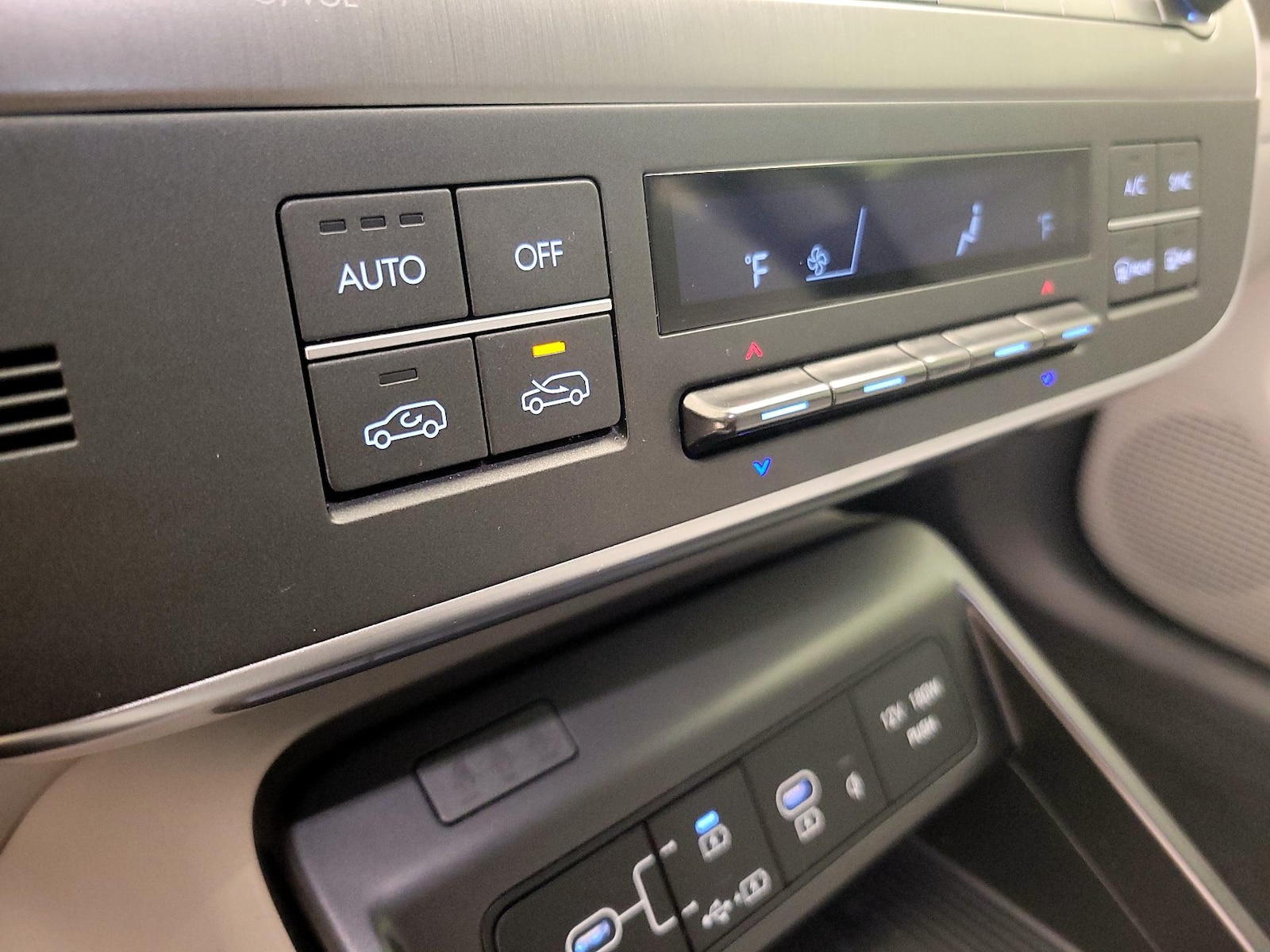 2024 Hyundai Kona SEL - Photo 18